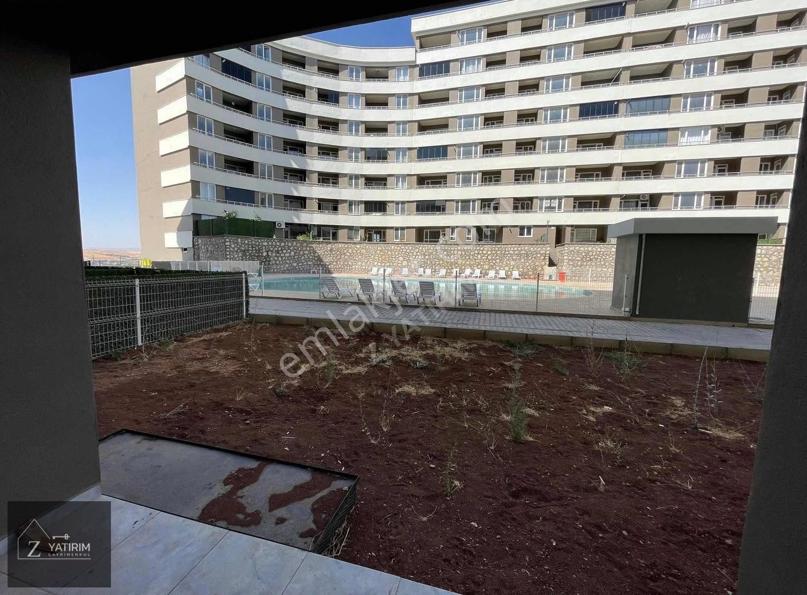 Z Yatırım'dan Bahçe Katı Yazlık Havuzlu Ve Güvelikli Sitede - Görsel 10