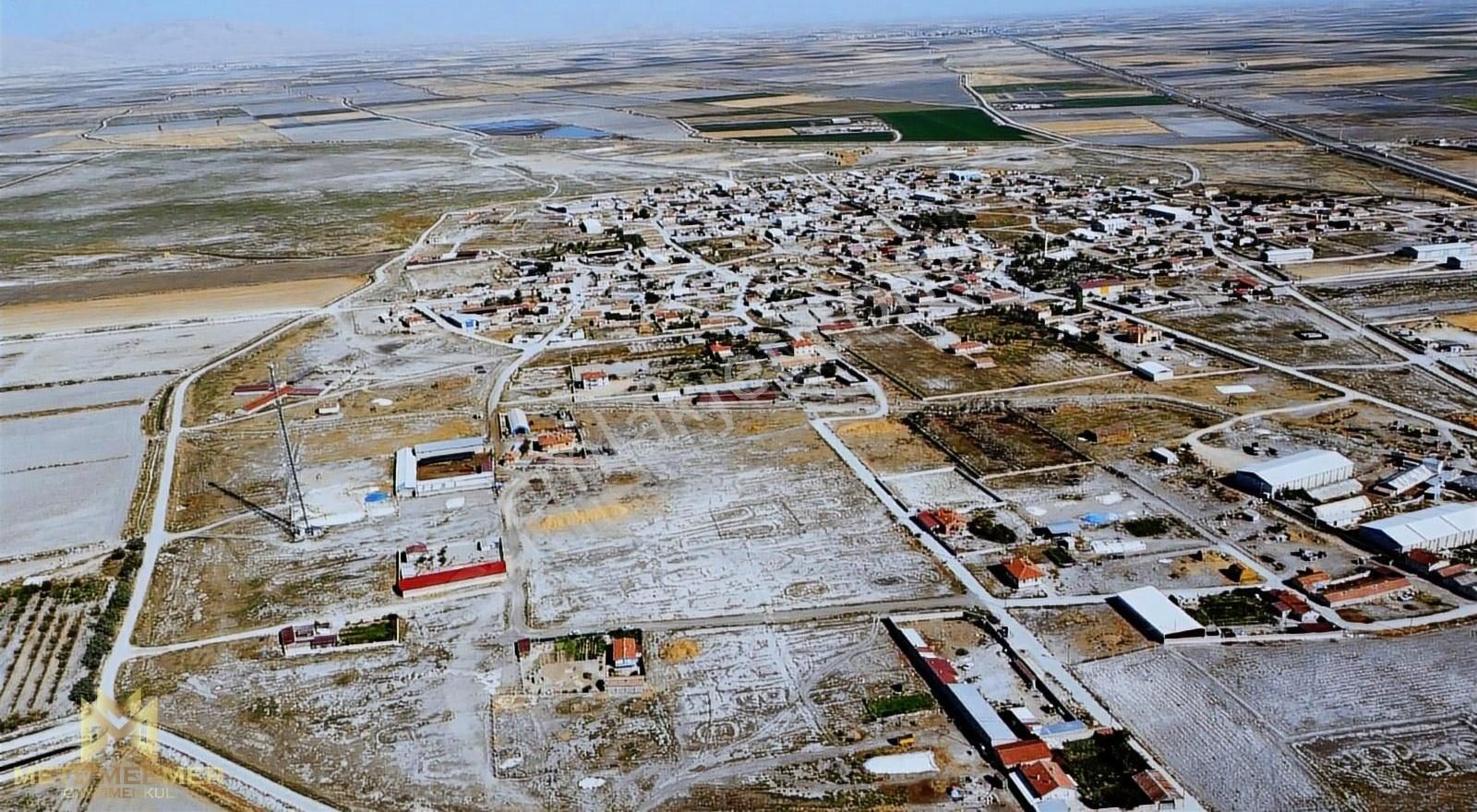 Karatay Sakyatanda Köy İçi 1168 M2 Bağ