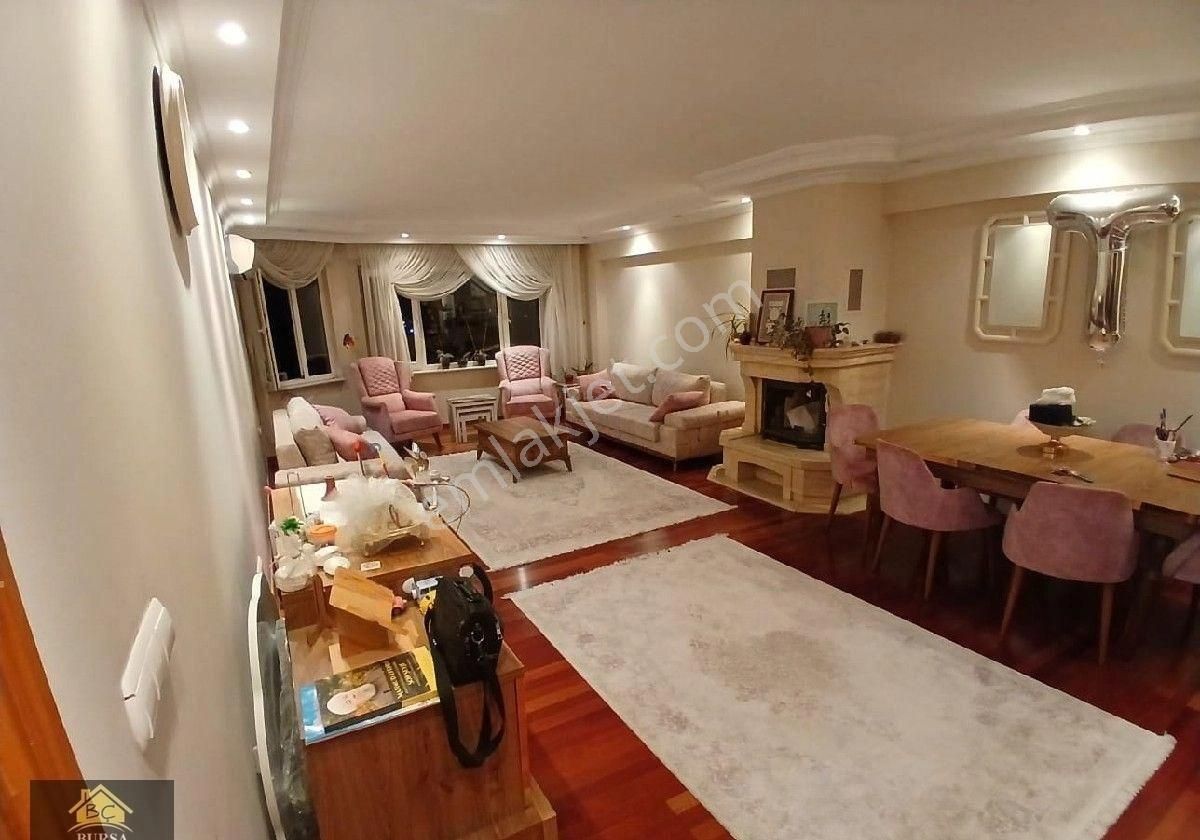 Bursa Yıldırım Namazgah Ta Asansörlü Kombili 160 M2 Daire - Görsel 32