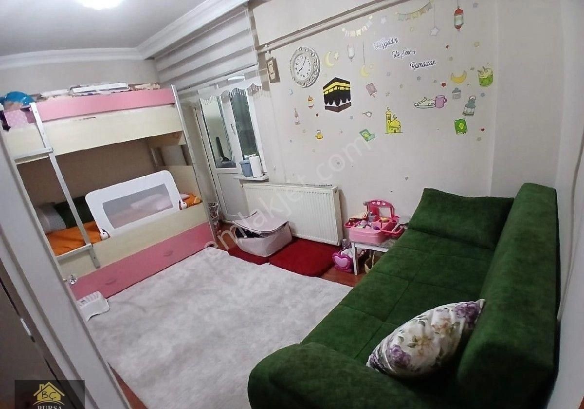 Bursa Yıldırım Namazgah Ta Asansörlü Kombili 160 M2 Daire - Görsel 17