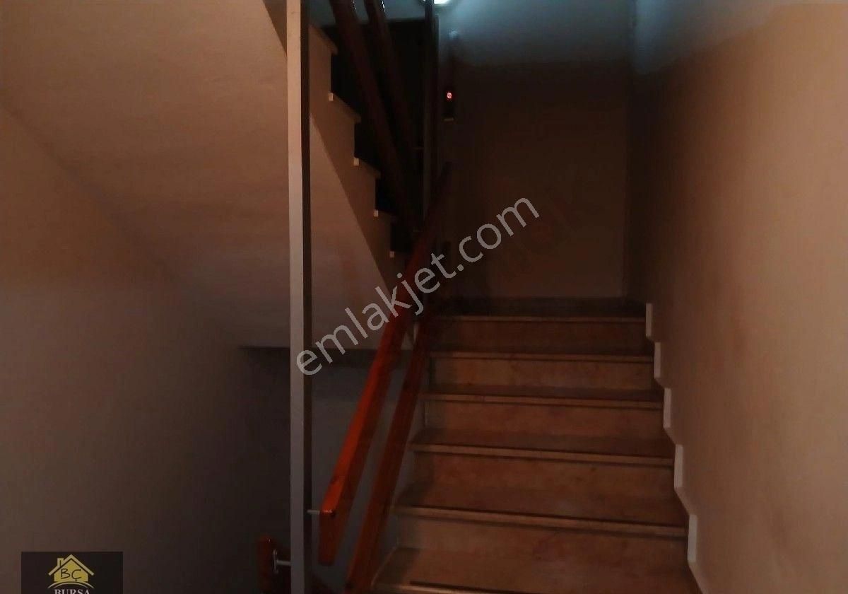 Bursa Yıldırım Namazgah Ta Asansörlü Kombili 160 M2 Daire - Görsel 21