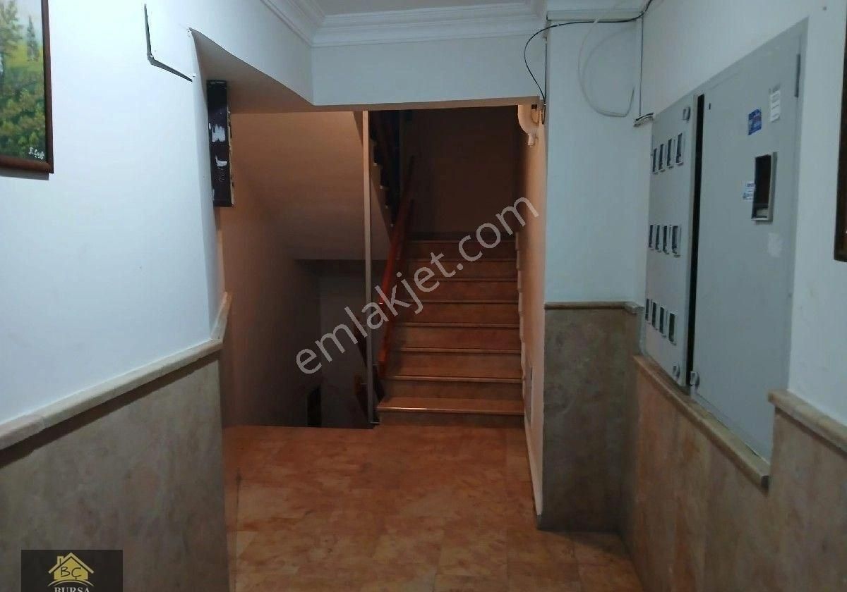 Bursa Yıldırım Namazgah Ta Asansörlü Kombili 160 M2 Daire - Görsel 24