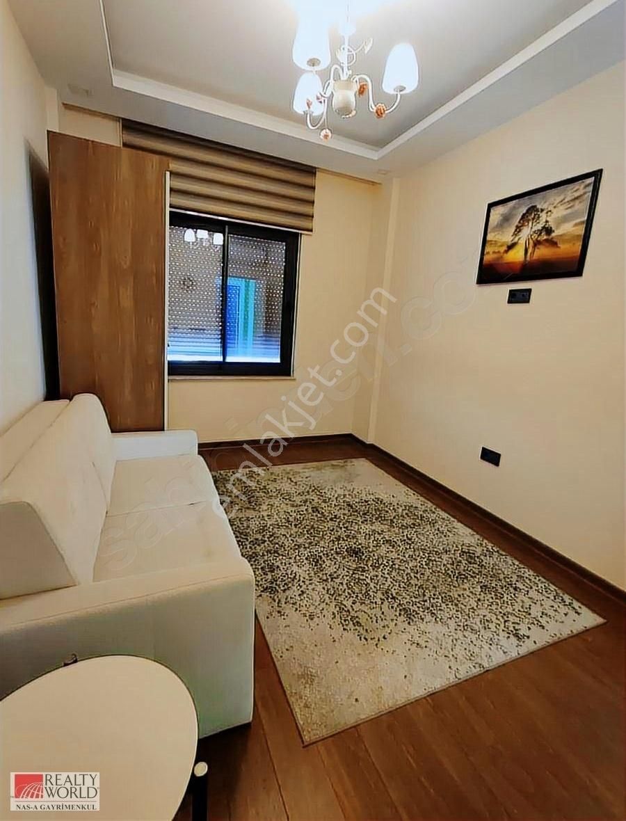 Yeşilbayır'da Asansör Yeri Olan 4 Katlı 8+1 Muhteşem Villa - Görsel 35