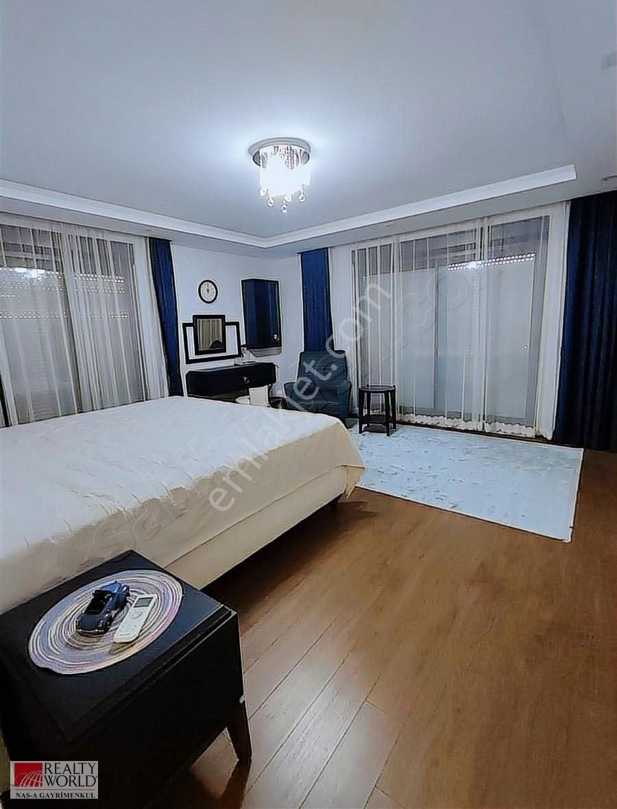 Yeşilbayır'da Asansör Yeri Olan 4 Katlı 8+1 Muhteşem Villa - Görsel 26