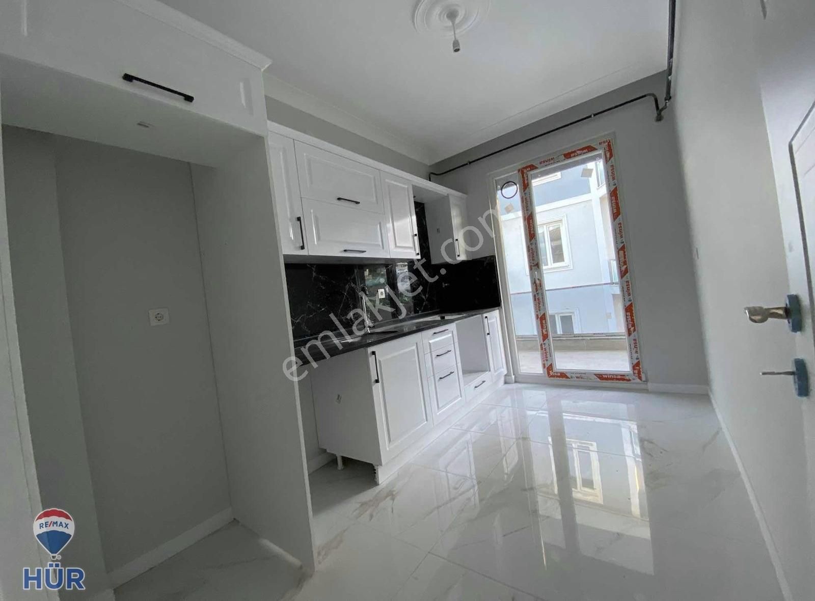 Ömer İnan Remax Kemalpaşa 2+1 Sıfır Kiralık Diş Hastanesi Yakını - Görsel 8