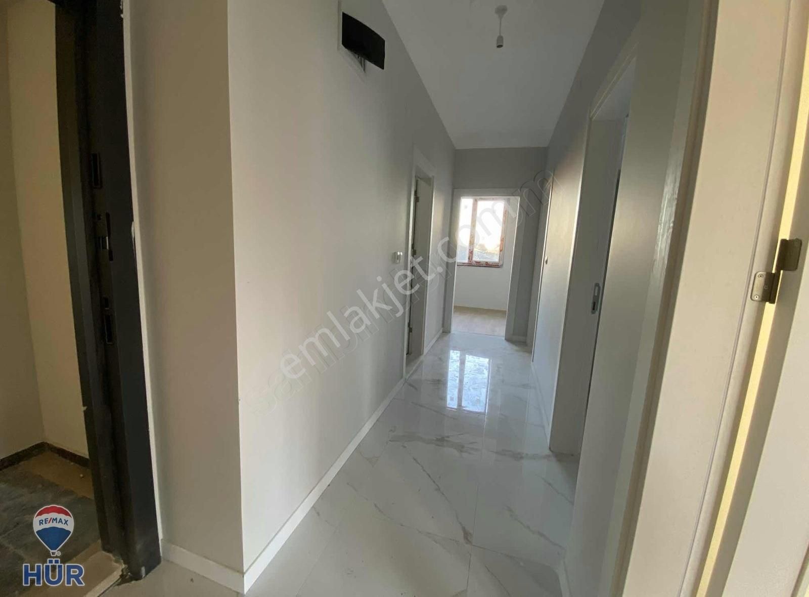 Ömer İnan Remax Kemalpaşa 2+1 Sıfır Kiralık Diş Hastanesi Yakını - Görsel 11