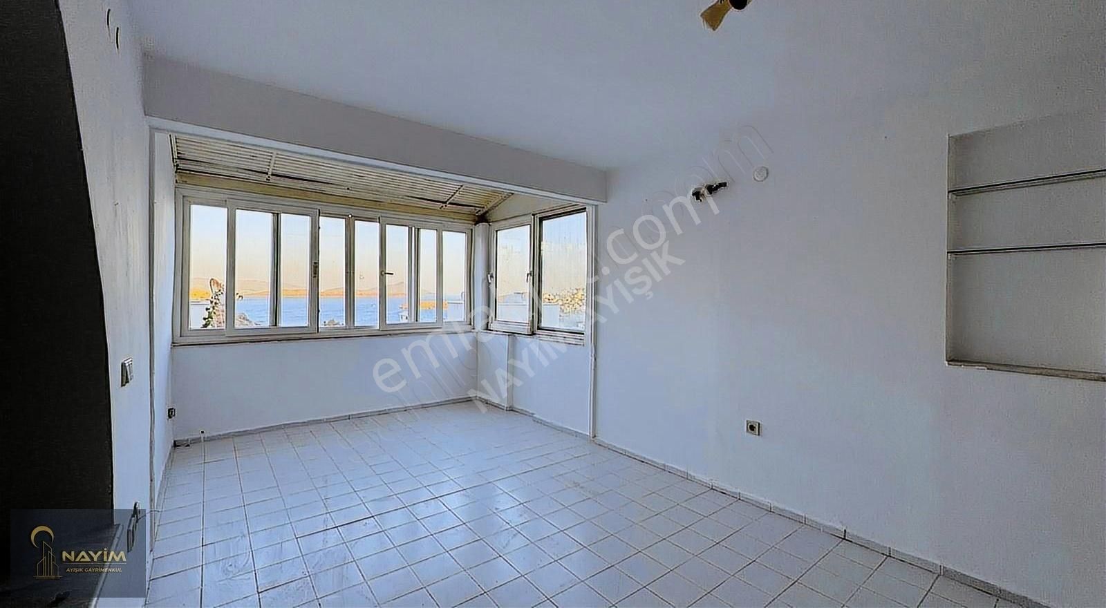 Bağla Bankevler`de Migros Altı Full Deniz Manzaralı 2+1 Üstkat - Görsel 13