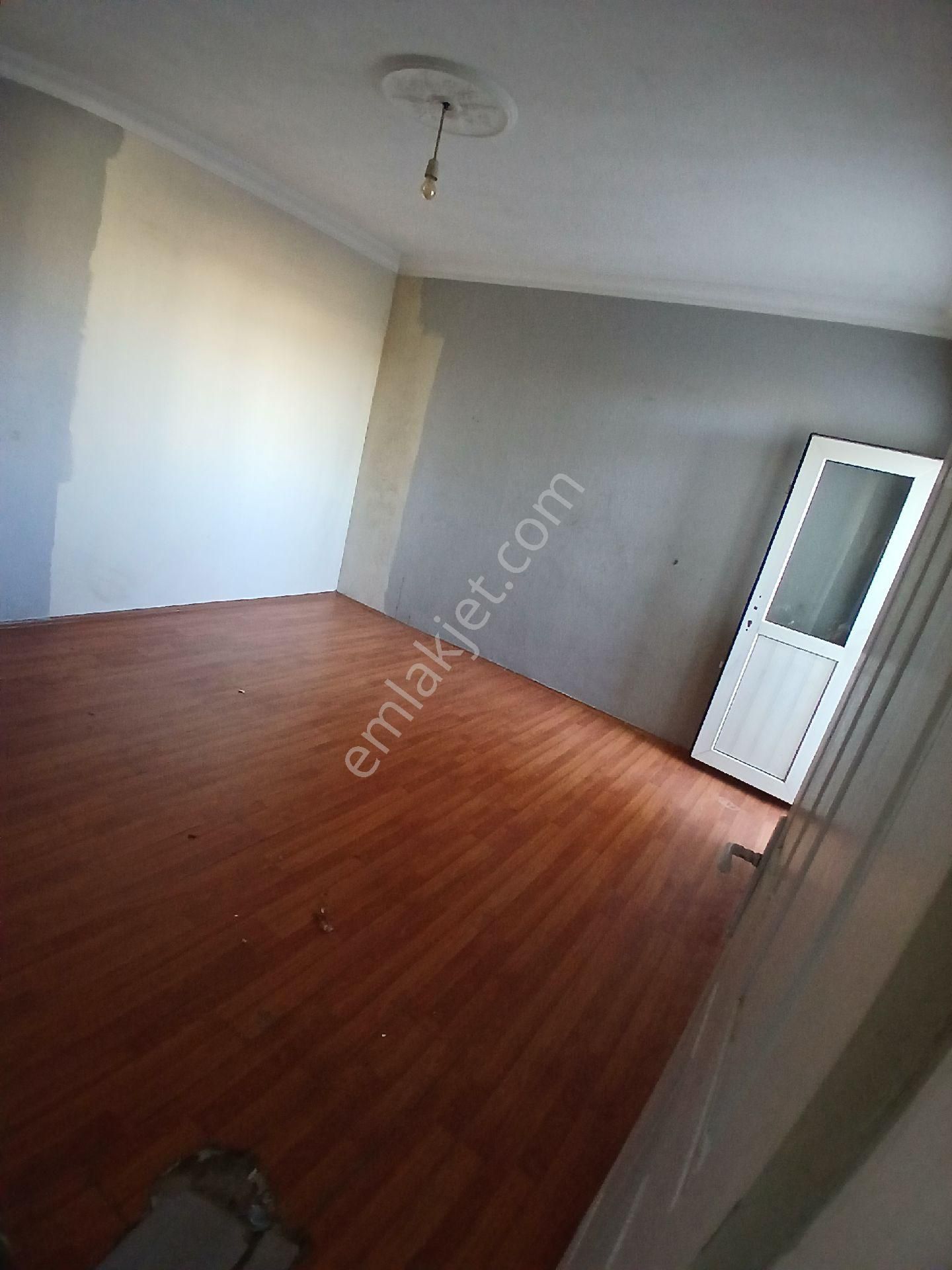 Satılık 120 M2 3+1 Kılimalı Asansörlü Çift Cepheli Çift Balkonlu Bahçeli Ferah Bir Daire - Görsel 27