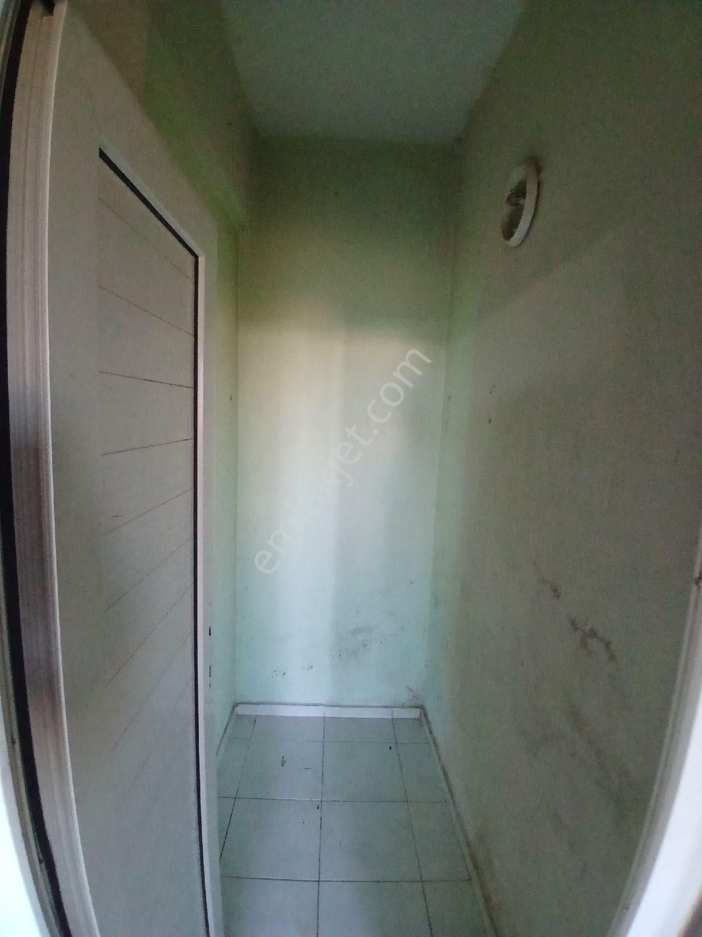 Satılık 120 M2 3+1 Kılimalı Asansörlü Çift Cepheli Çift Balkonlu Bahçeli Ferah Bir Daire - Görsel 26