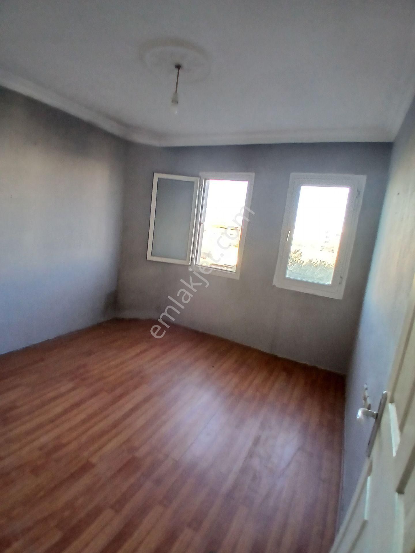 Satılık 120 M2 3+1 Kılimalı Asansörlü Çift Cepheli Çift Balkonlu Bahçeli Ferah Bir Daire - Görsel 28