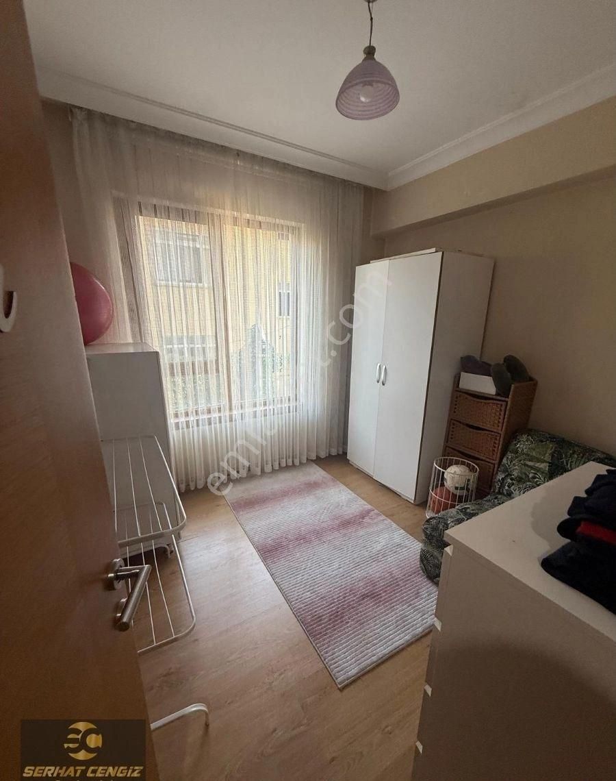 Yeşilevler Mahallesin'de Site İçerisinde Satılık 4+1 Daire - Görsel 2