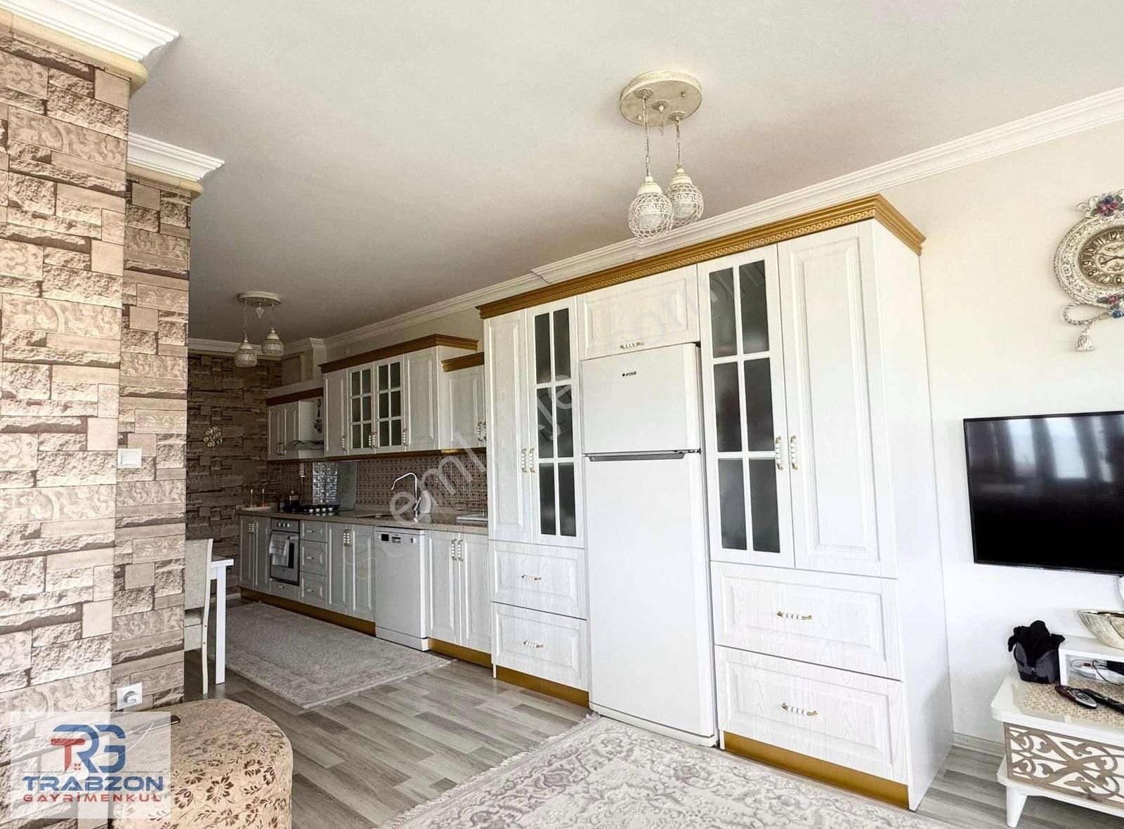 Arsinde Özel Yapım 5+1 Satılık Daire - Görsel 9