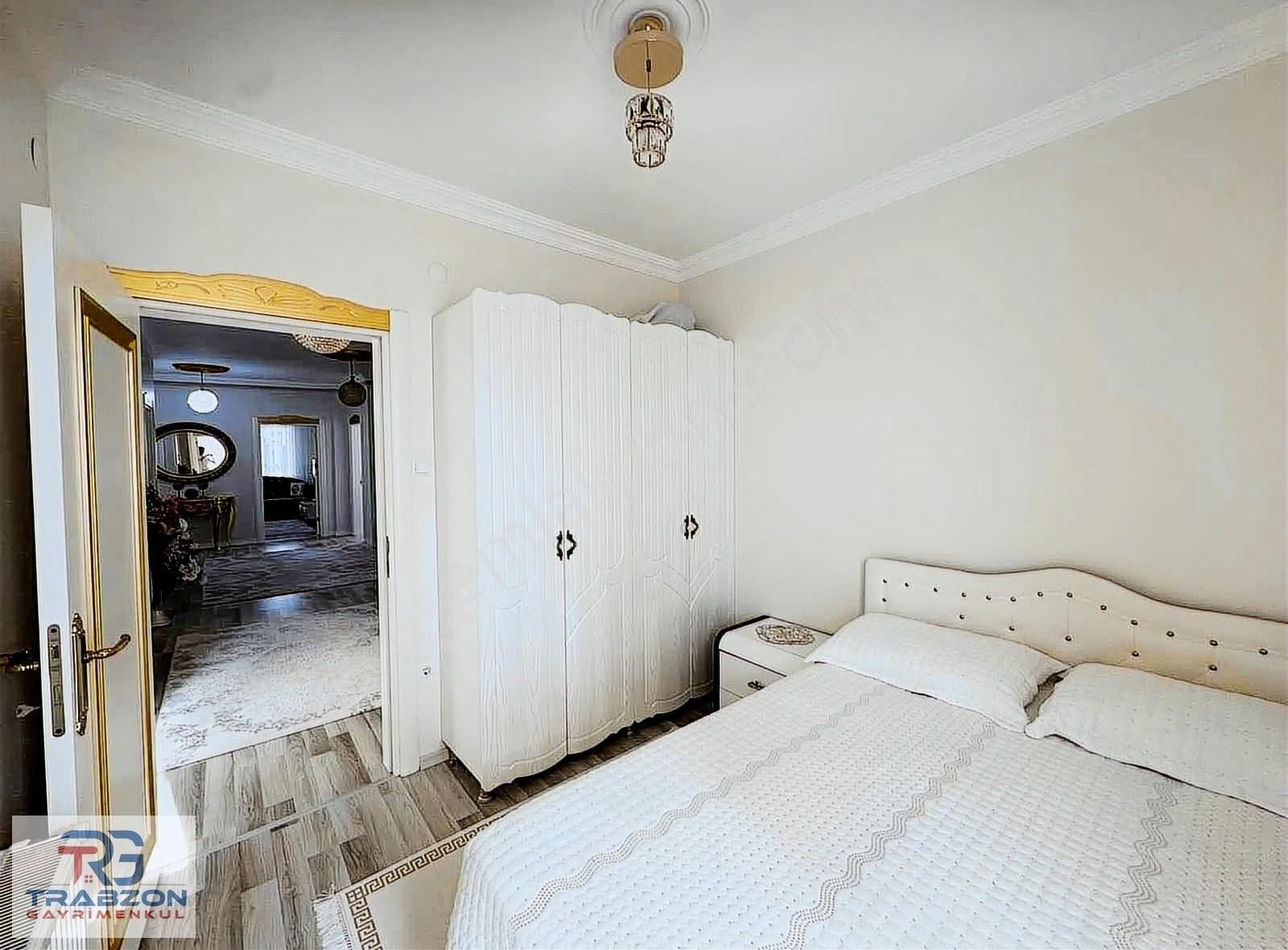 Arsinde Özel Yapım 5+1 Satılık Daire - Görsel 4