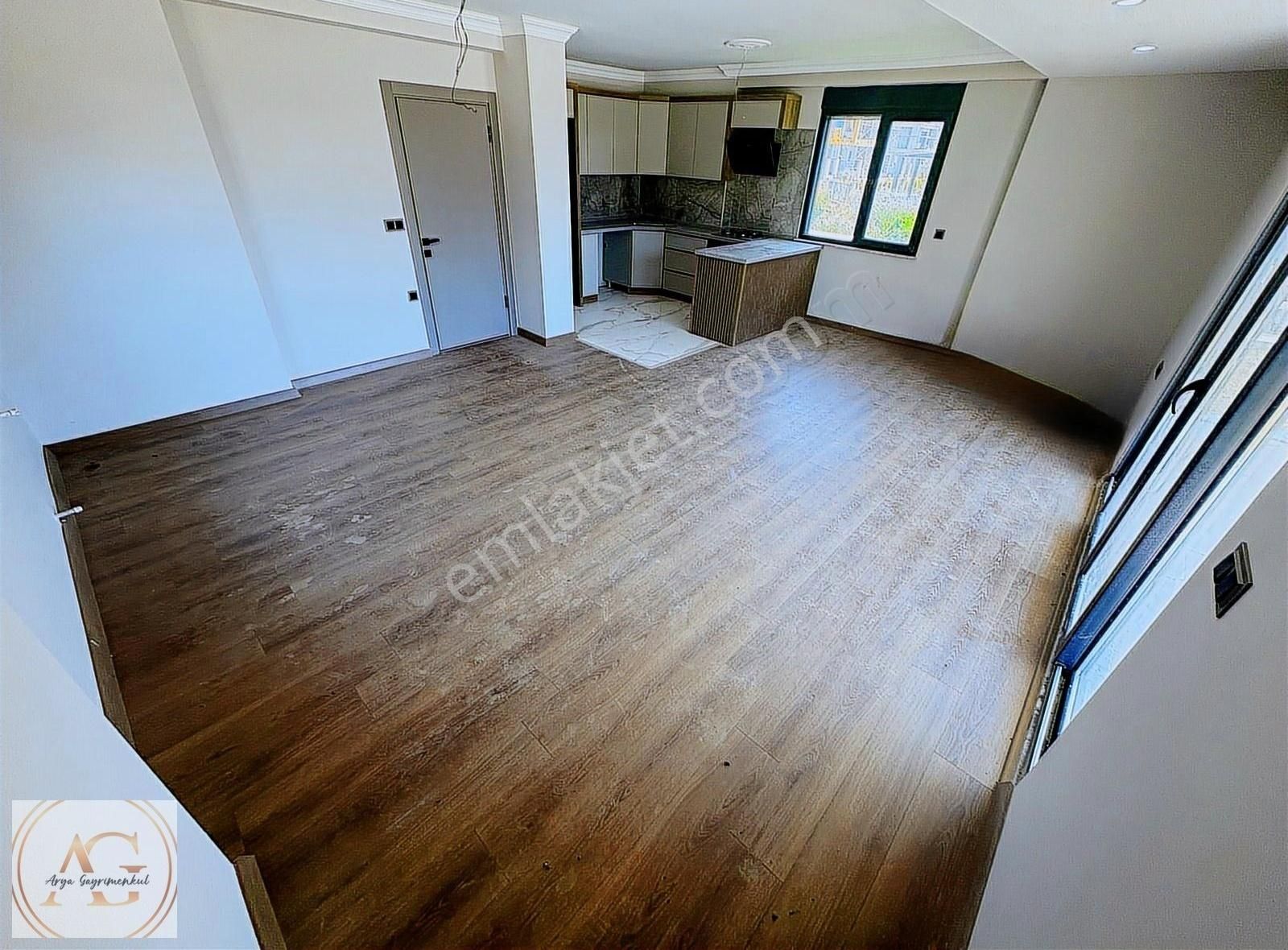 Arya'dan Güre'de Dağ Ve Deniz Manzaralı Havuzlu 3+1 Villa - Görsel 4