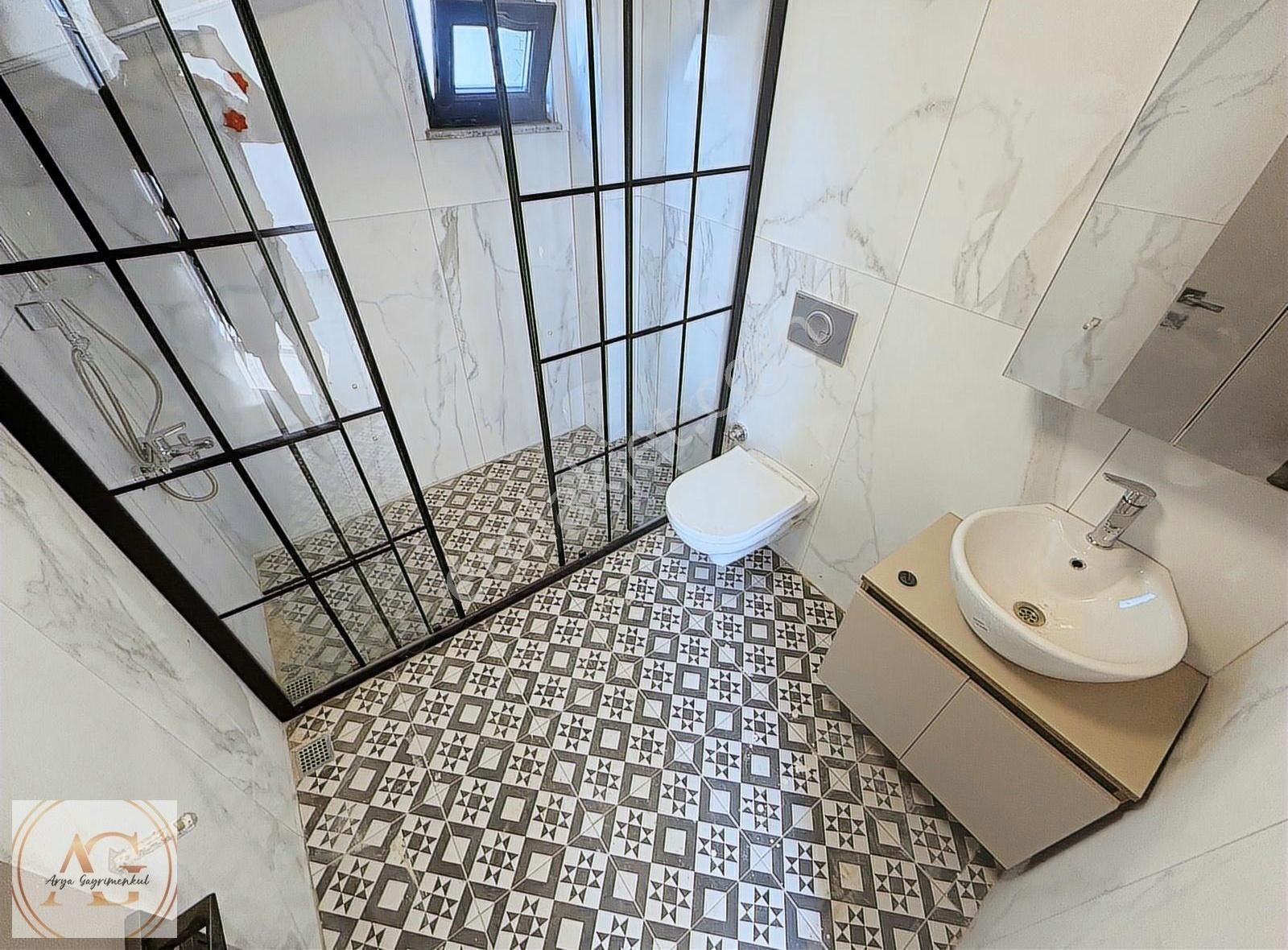 Arya'dan Güre'de Dağ Ve Deniz Manzaralı Havuzlu 3+1 Villa - Görsel 32