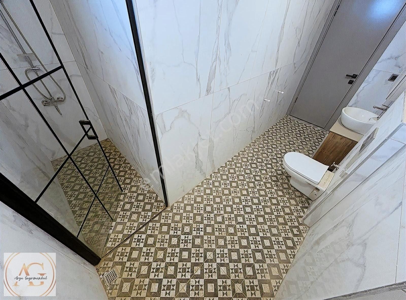 Arya'dan Güre'de Dağ Ve Deniz Manzaralı Havuzlu 3+1 Villa - Görsel 20