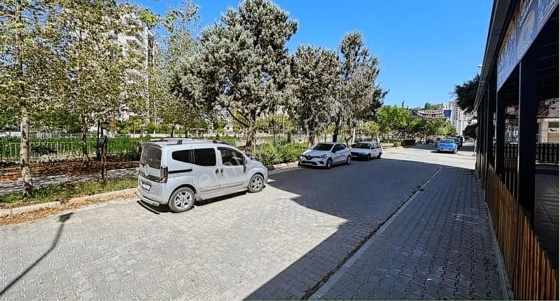 Erdemli Merkez'de İşlek Noktada Yatırımlık Satılık İşyeri - Görsel 9
