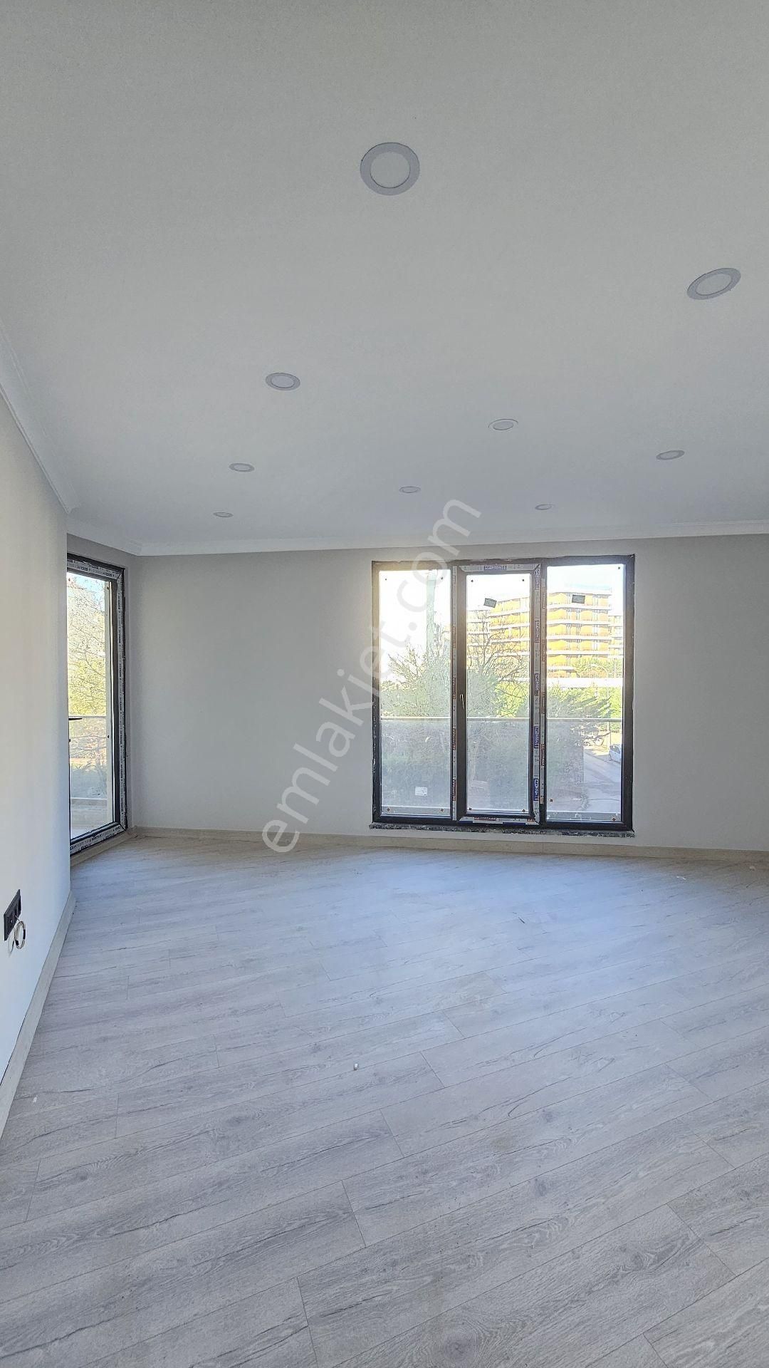 Çekmeköy Alemdağ Da Ara Arakat Dubles Daire 4+2 - Görsel 23