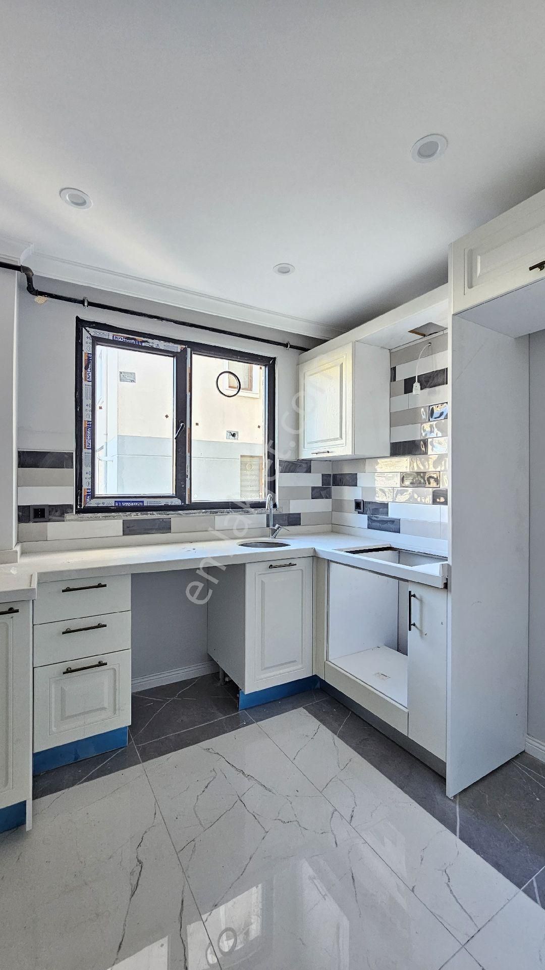 Çekmeköy Alemdağ Da Ara Arakat Dubles Daire 4+2 - Görsel 26