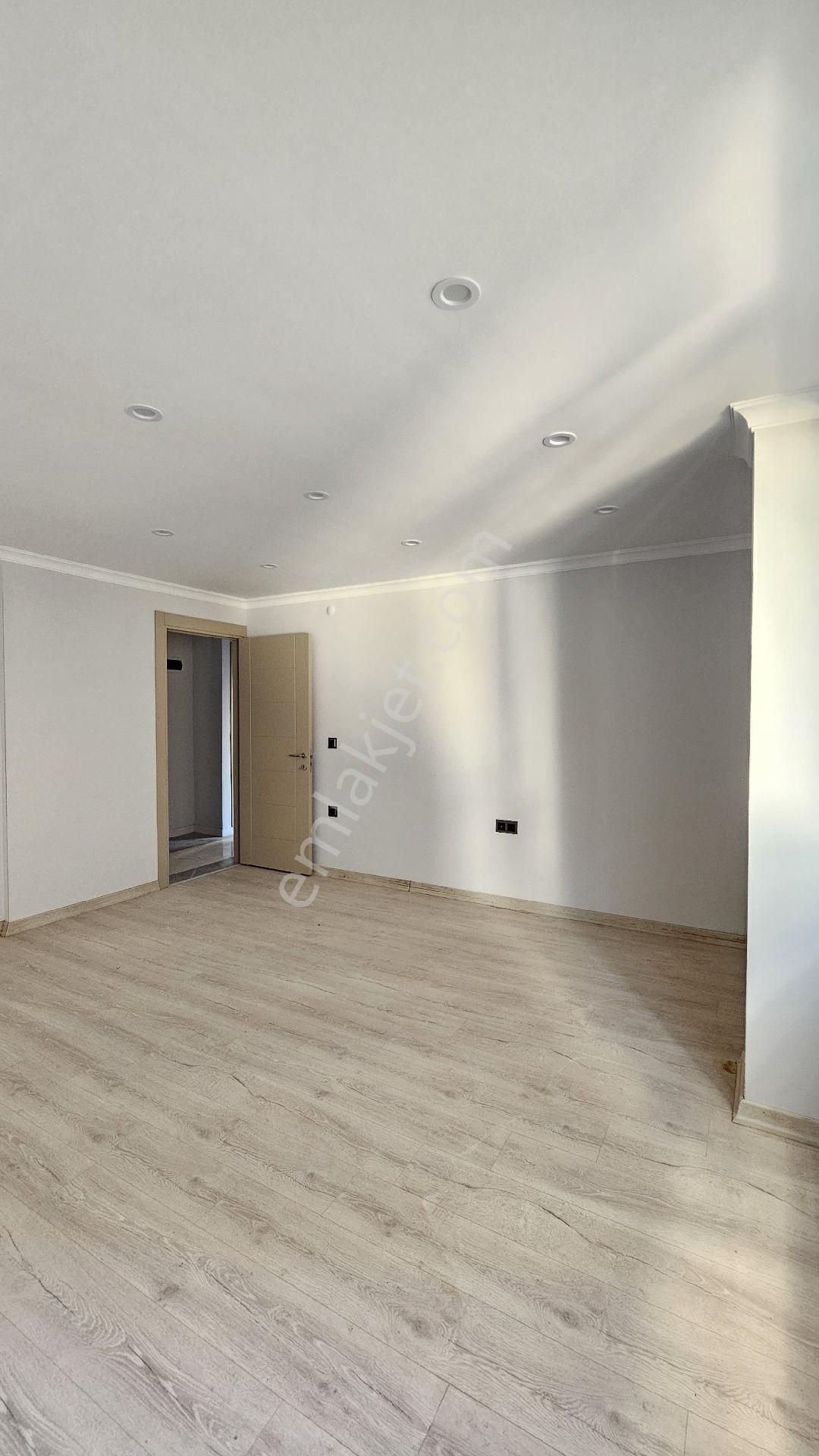 Çekmeköy Alemdağ Da Ara Arakat Dubles Daire 4+2 - Görsel 6