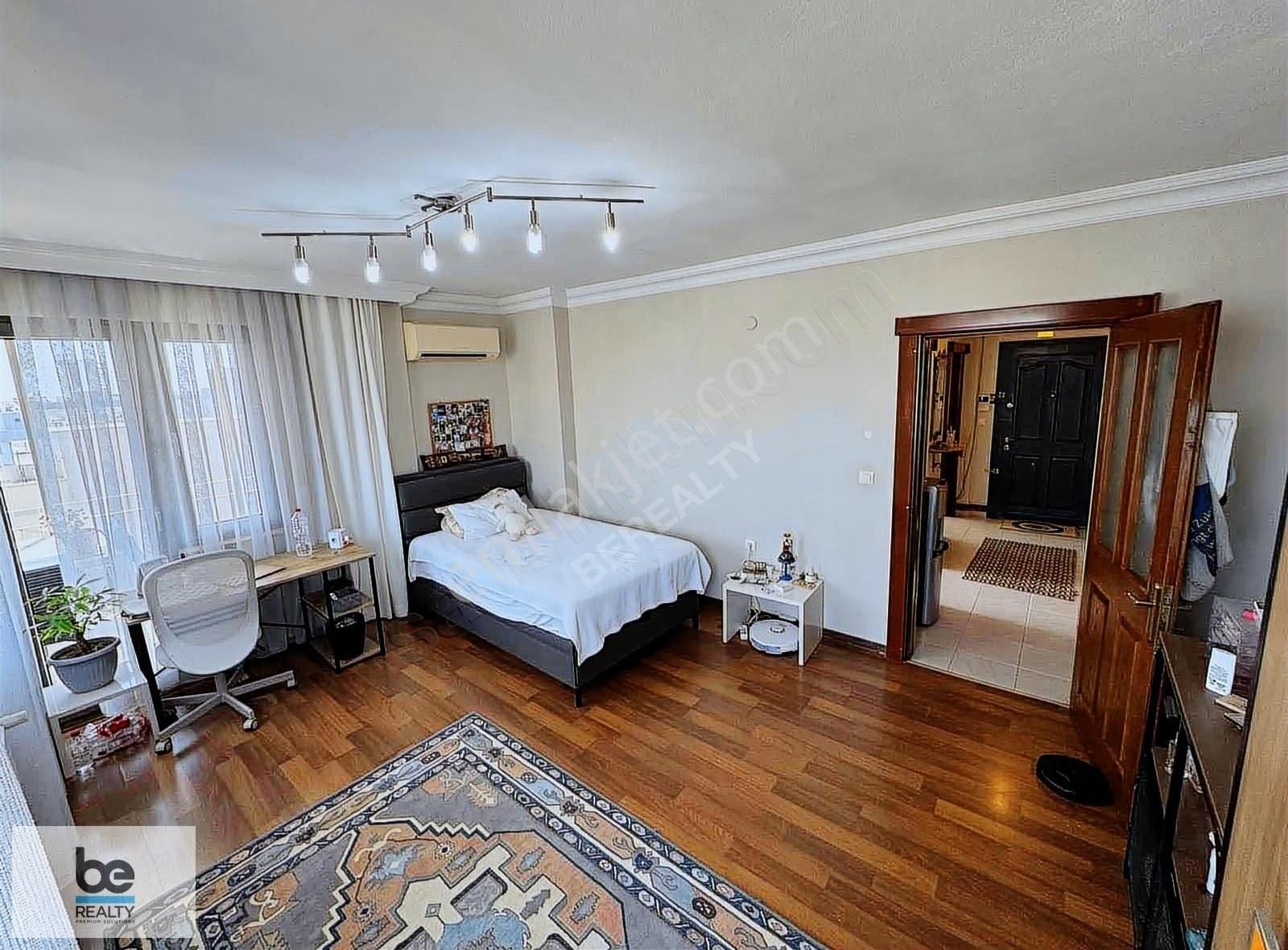 Antalya Güzeloba'da 3+1 Deniz Manzaralı Satılık Daire - Görsel 25