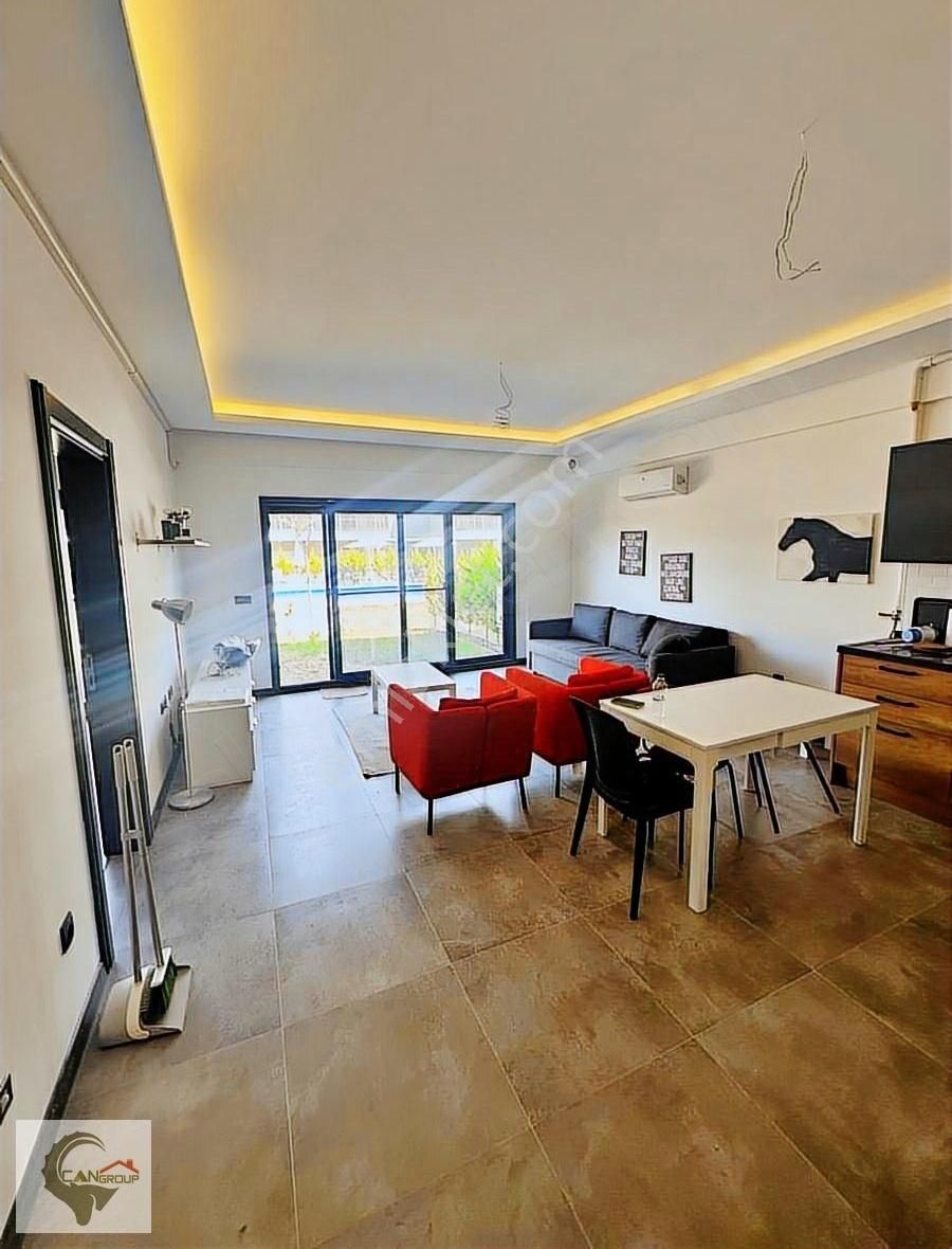 Havuz Manzaralı Eşyalı Bahçe Katı 1+1 - Görsel 14