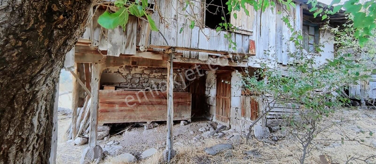 6650 M2 Ev Dam Bahçe Ve Tarlasıyla Muazzam Konumda - Görsel 11