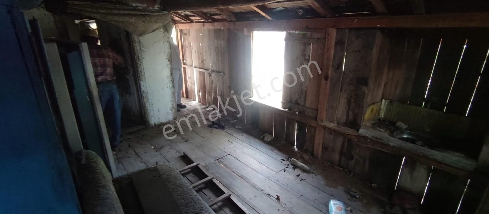 6650 M2 Ev Dam Bahçe Ve Tarlasıyla Muazzam Konumda - Görsel 12