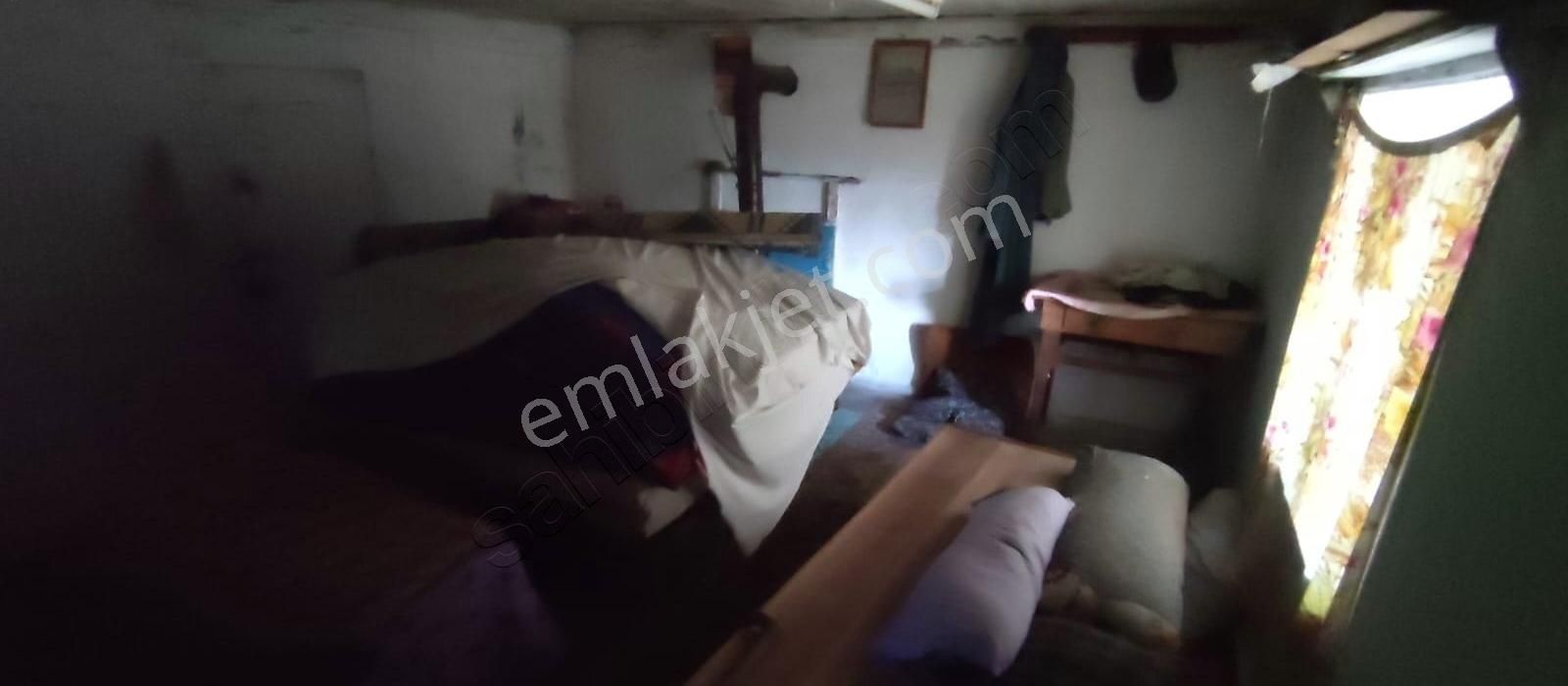 6650 M2 Ev Dam Bahçe Ve Tarlasıyla Muazzam Konumda - Görsel 7