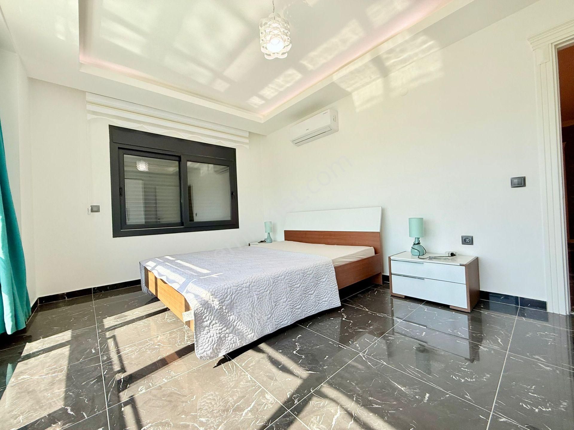 Sahıle-avm'ye Yakın- Manzara-özel Havuz/otopark-500 M2 Bahçe-modern Mımarı-tamamı Müstakil - Görsel 6