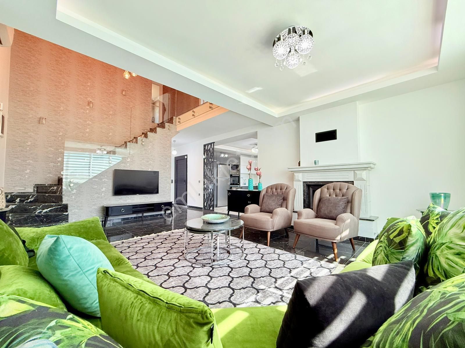 Sahıle-avm'ye Yakın- Manzara-özel Havuz/otopark-500 M2 Bahçe-modern Mımarı-tamamı Müstakil - Görsel 14