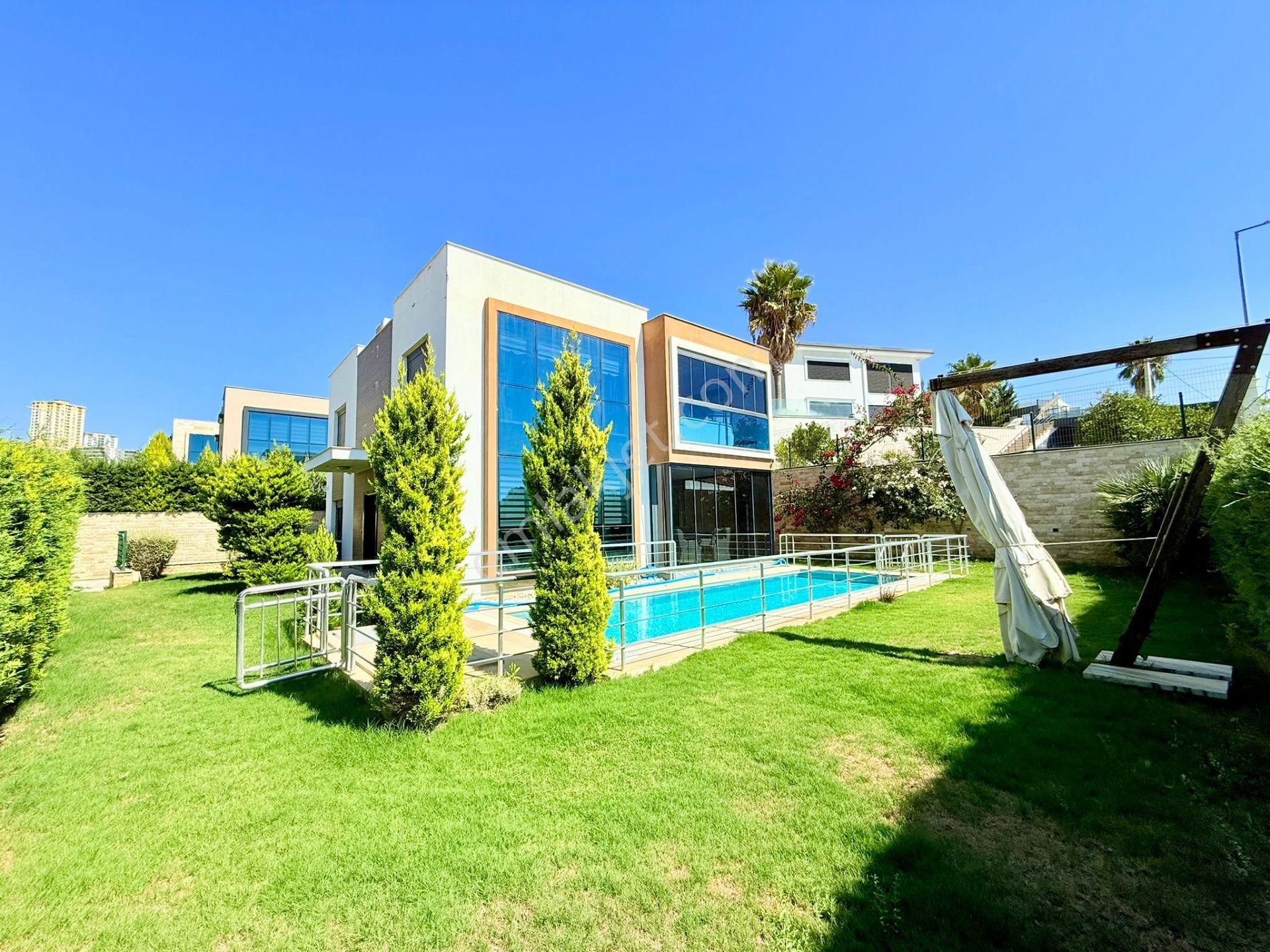 Sahıle-avm'ye Yakın- Manzara-özel Havuz/otopark-500 M2 Bahçe-modern Mımarı-tamamı Müstakil - Görsel 25