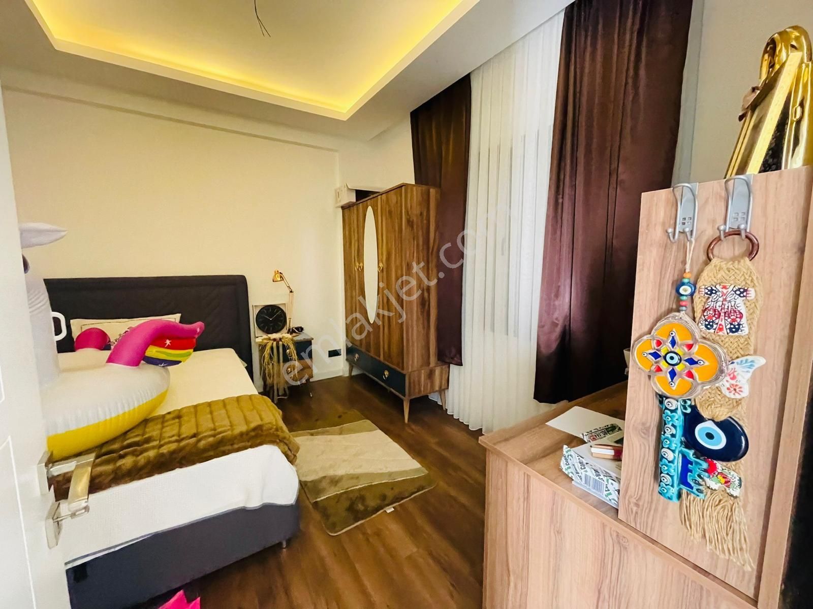 Manzara-özel Havuz-bahçe-güvenlik-lüx&modern Mımarı -yerden Isıtma-450 M2-tamamı Mustakıl - Görsel 19