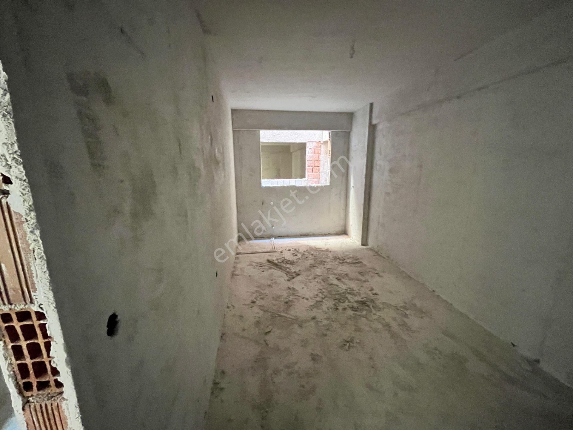 Karşıyaka İmbatlı Mahallesinde Fırsat 2+1 Satılık Daire - Görsel 12