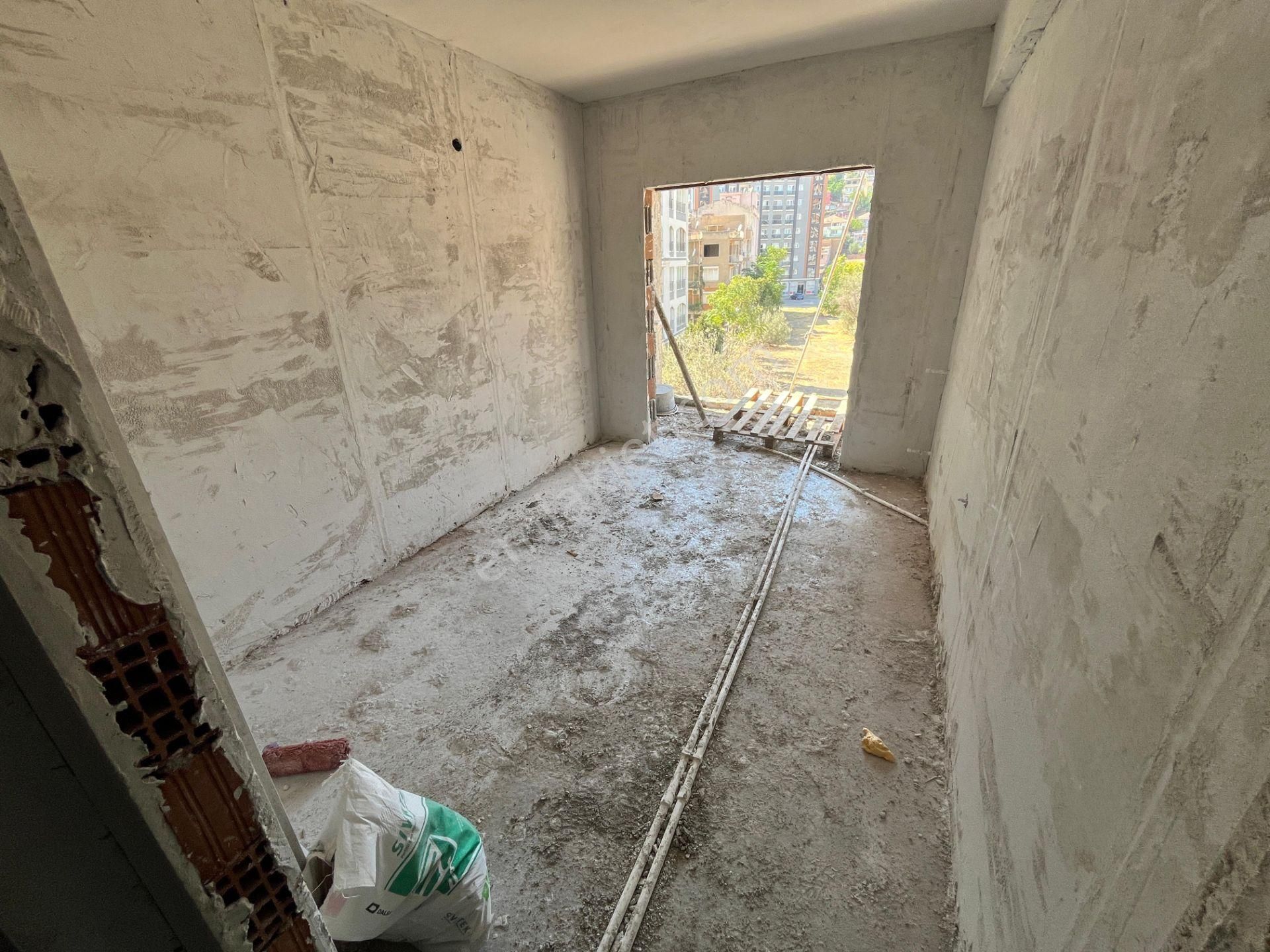 Karşıyaka İmbatlı Mahallesinde Fırsat 2+1 Satılık Daire - Görsel 14