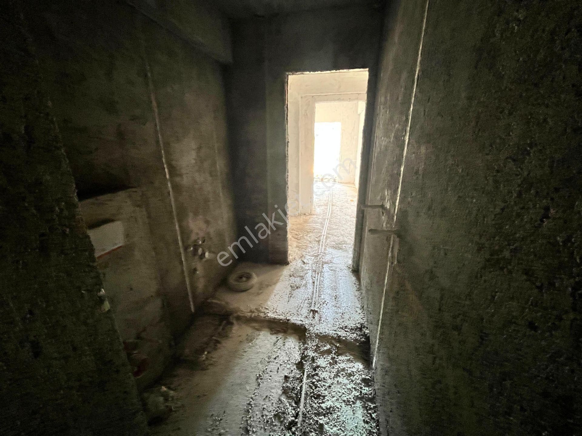 Karşıyaka İmbatlı Mahallesinde Fırsat 2+1 Satılık Daire - Görsel 19