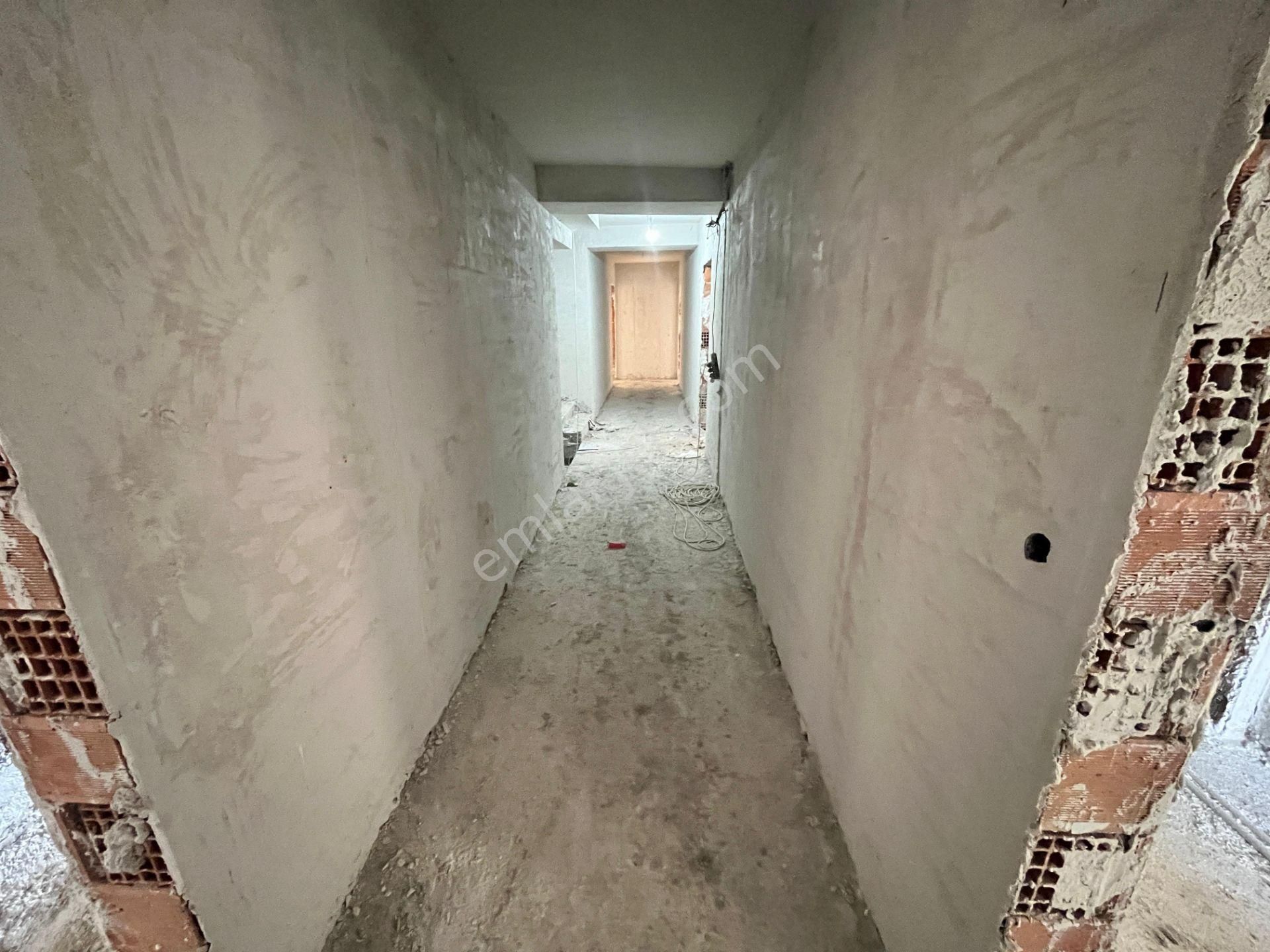 Karşıyaka İmbatlı Mahallesinde Fırsat 2+1 Satılık Daire - Görsel 26