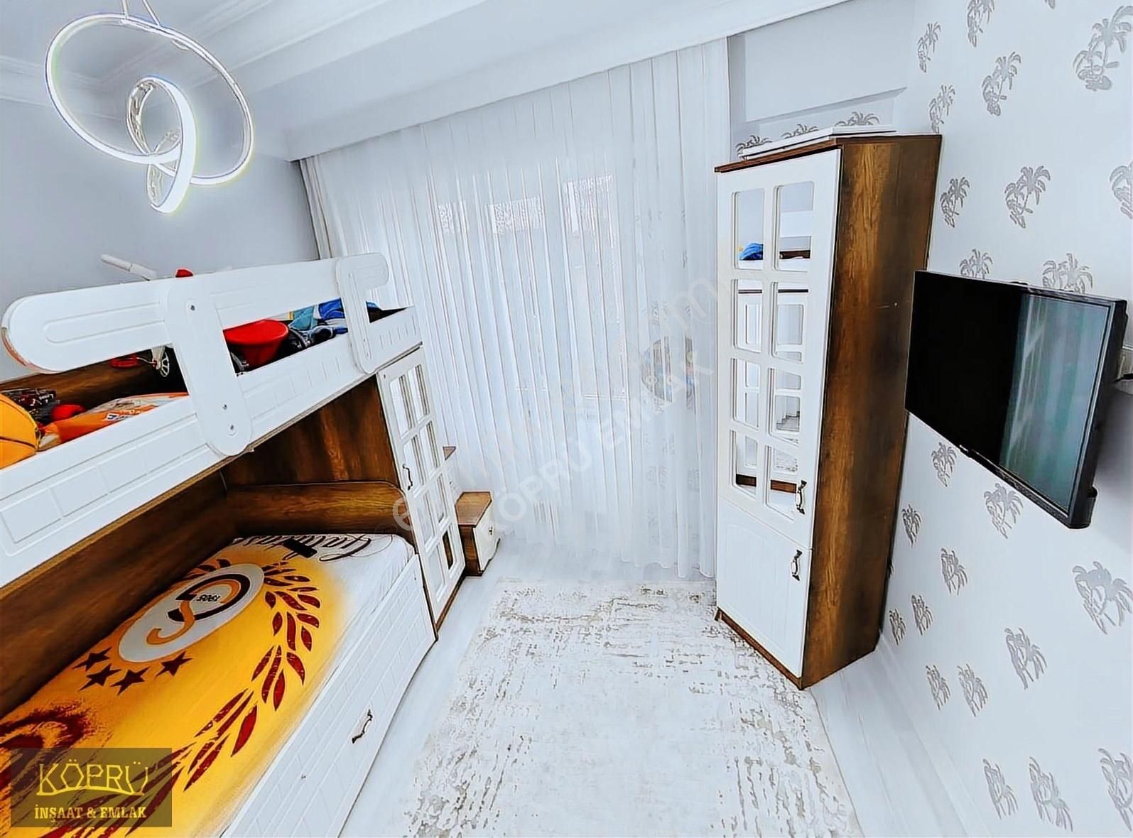 Zübeyde Hanım Mah'de 160m2 3+2 Masrafsız Lüks Dublex Daire - Görsel 33