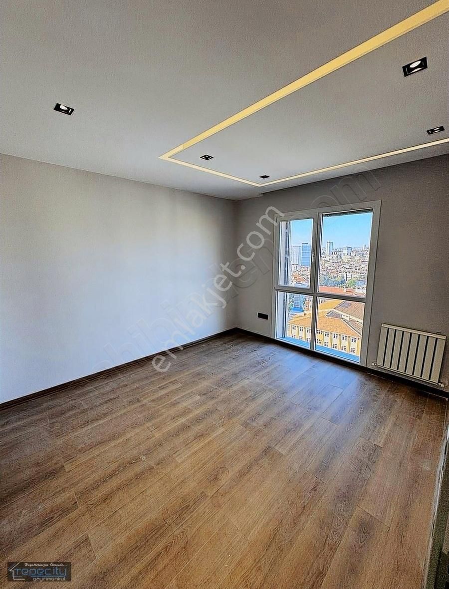 Yenibosna Radara Yakın 3+1 Sıfır Satılık Butik Site İçi Daire - Görsel 5