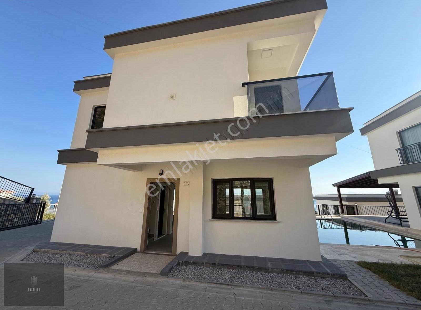 Bozalanda Denize 250mt Mesafede Full Deniz Manzaralı 3+1 Villa - Görsel 2