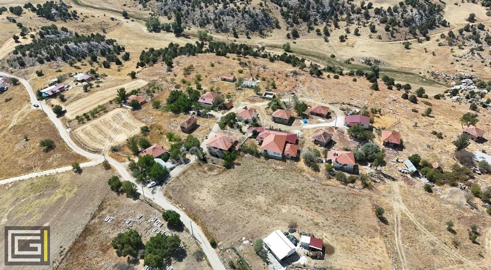 Seydikemer Yayla Atlıdere De Müstakil Köşe 1094m2 Satılık Parsel - Görsel 3