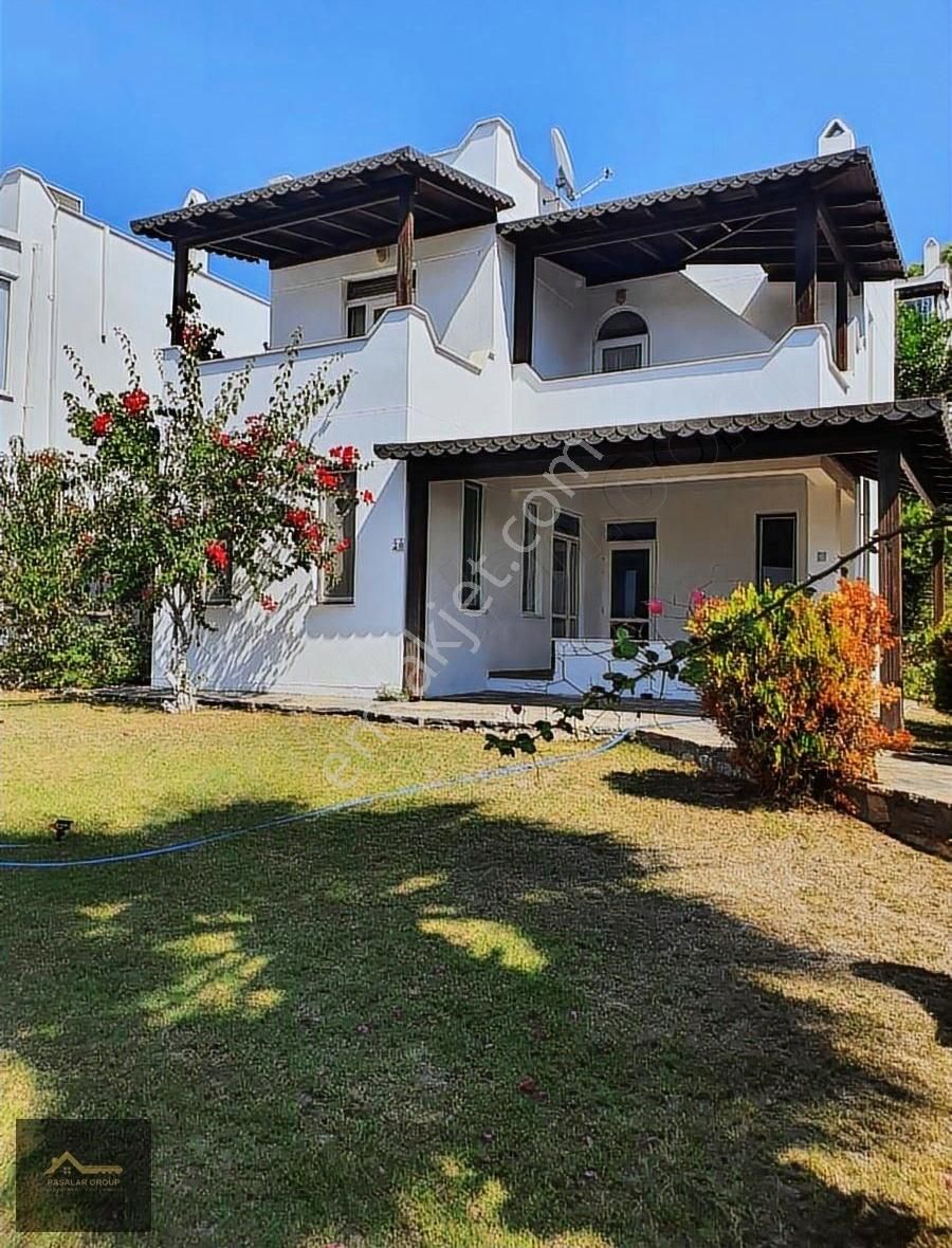 Güllükte Panoramik Deniz Manzaralı, Site İçi Müstakil 2+1 Villa