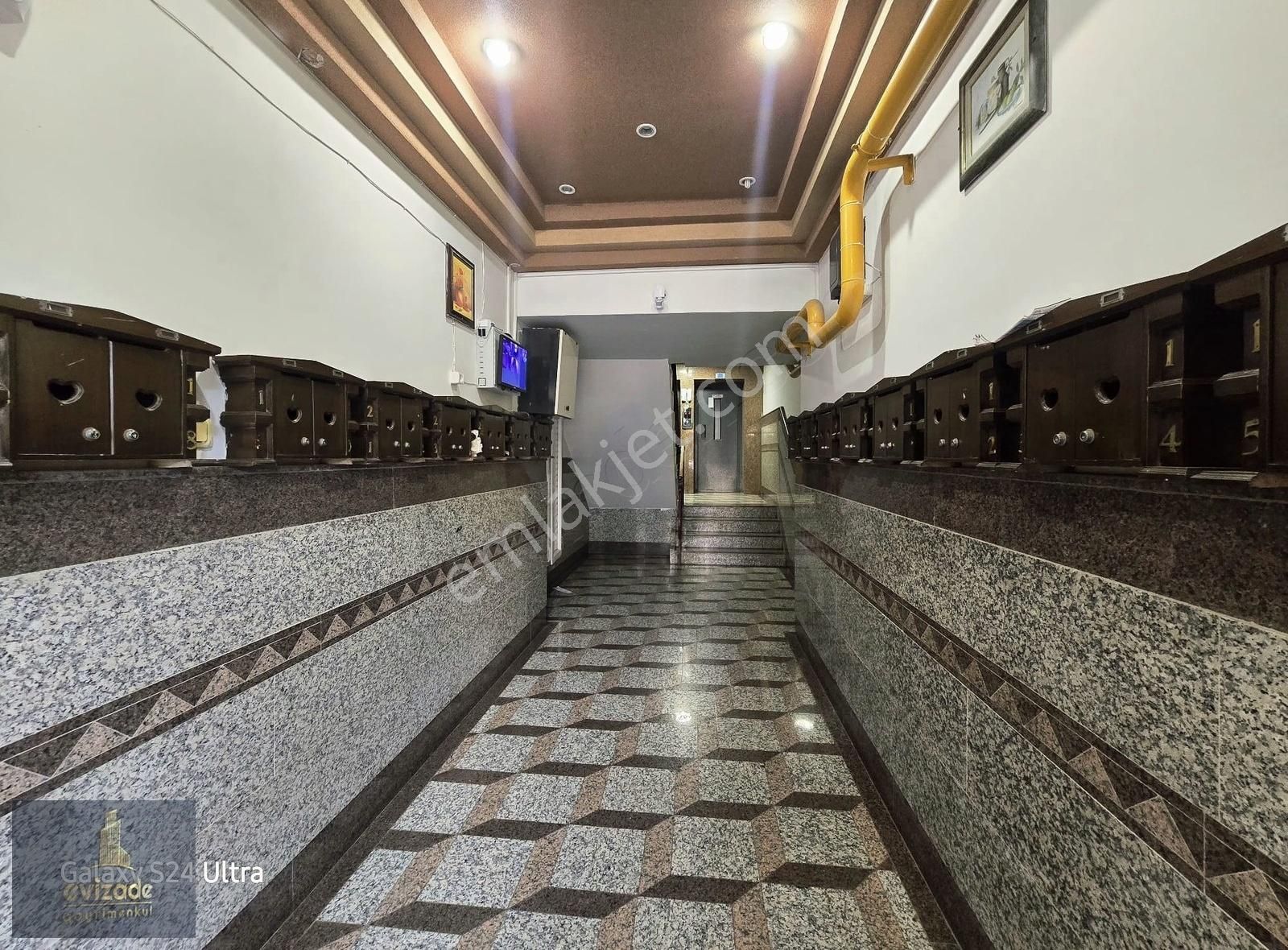 Mersin Mezitli Satılık Denize Sıfır 290 Metrekare 4+1 Daire - Görsel 15