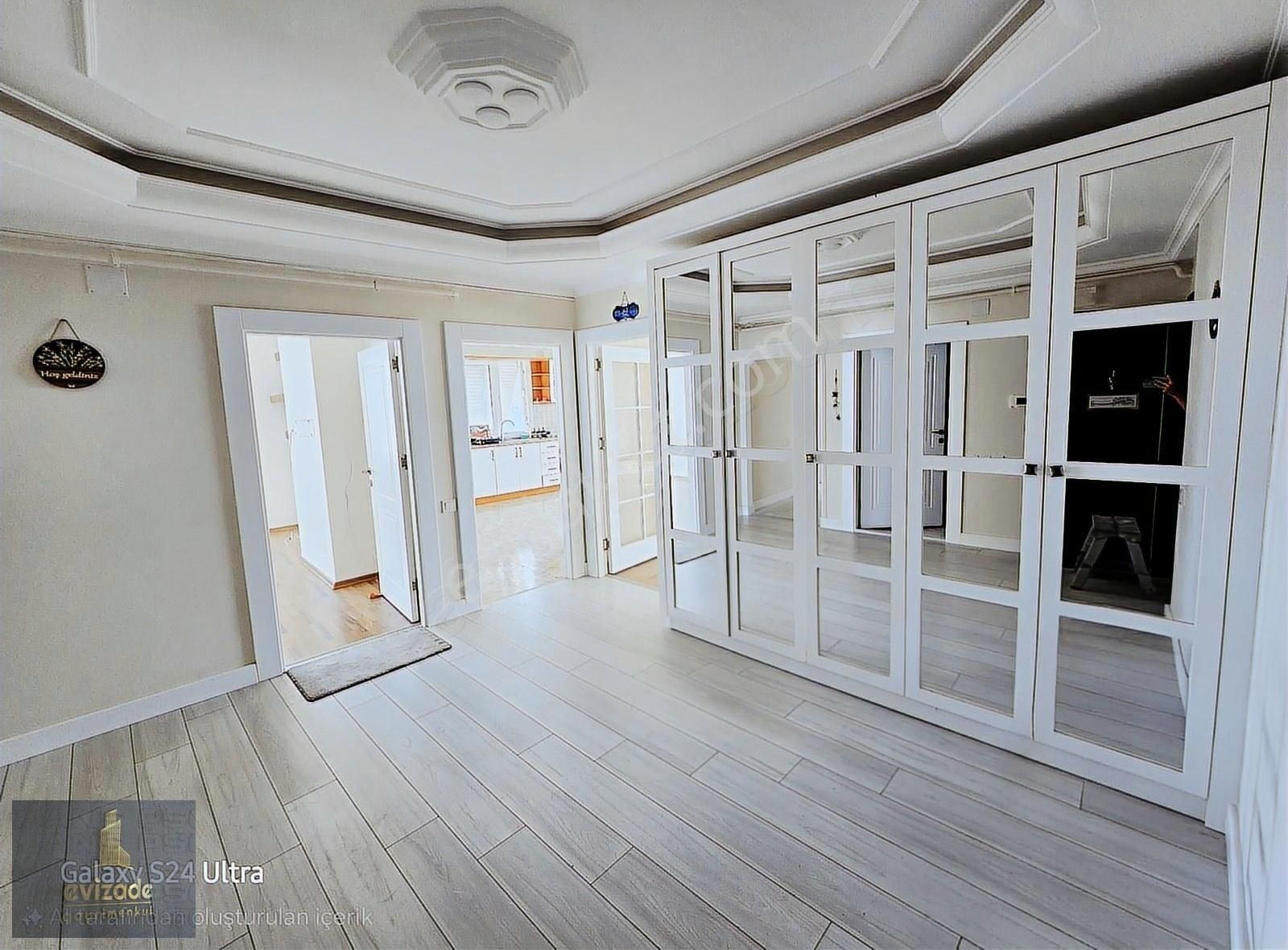 Mersin Mezitli Satılık Denize Sıfır 290 Metrekare 4+1 Daire - Görsel 11