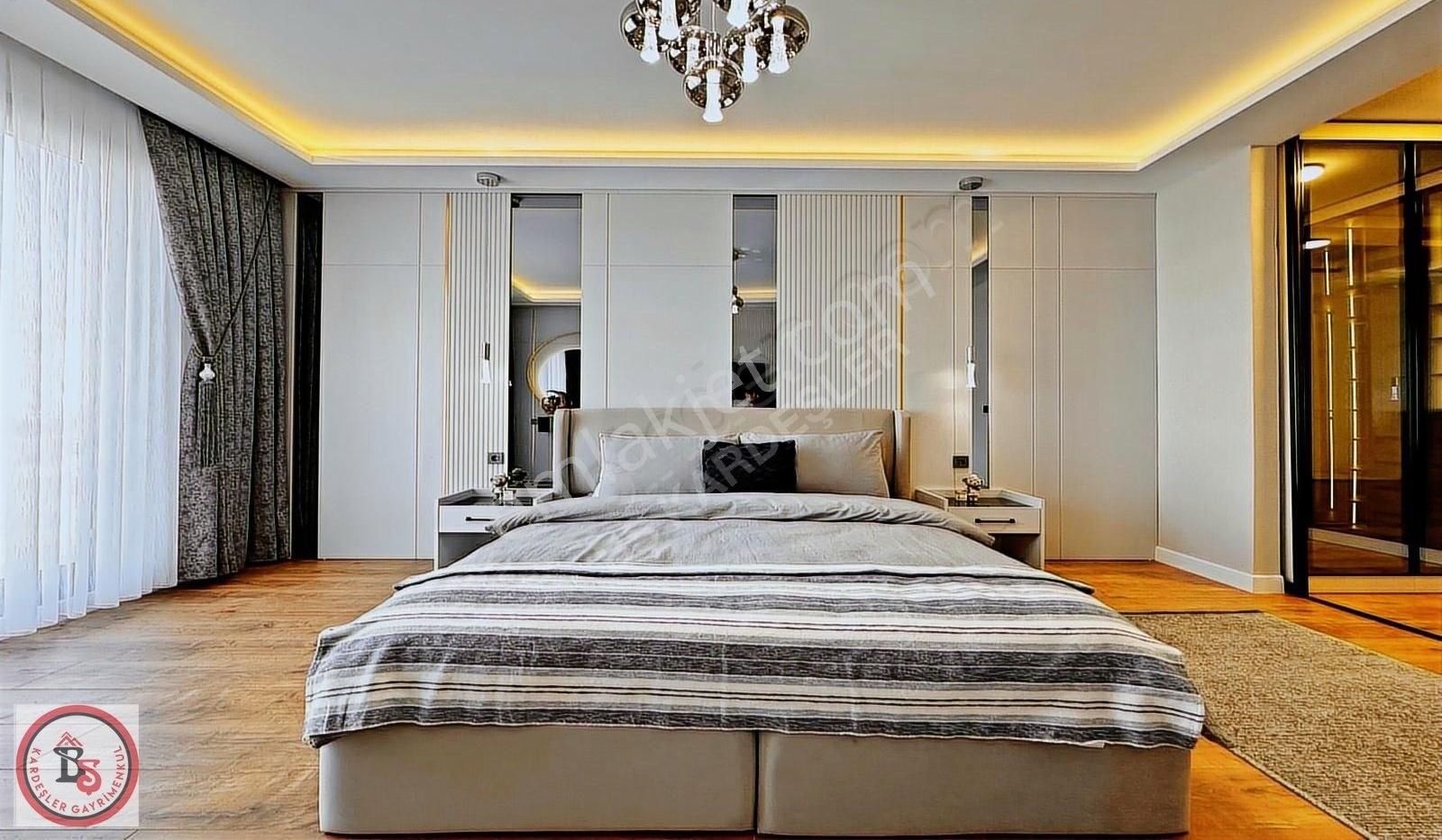 Ovacık'ta Merkezi Yerde 5+1 Yemek Odalı Lüks Yapılı Daireler - Görsel 34