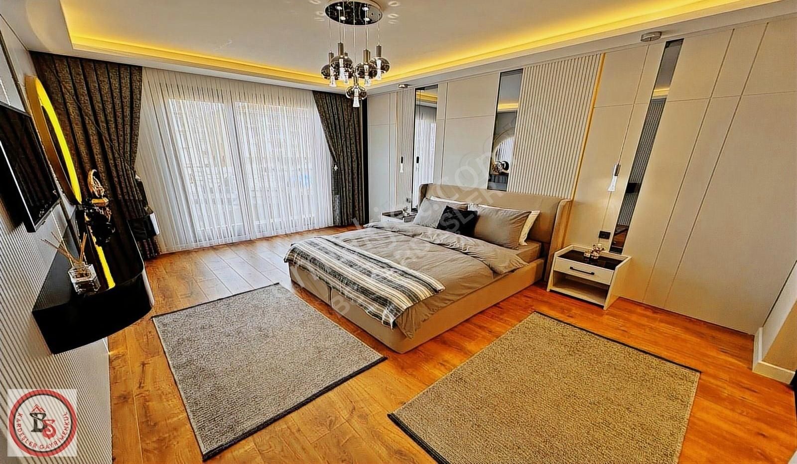 Ovacık'ta Merkezi Yerde 5+1 Yemek Odalı Lüks Yapılı Daireler - Görsel 10