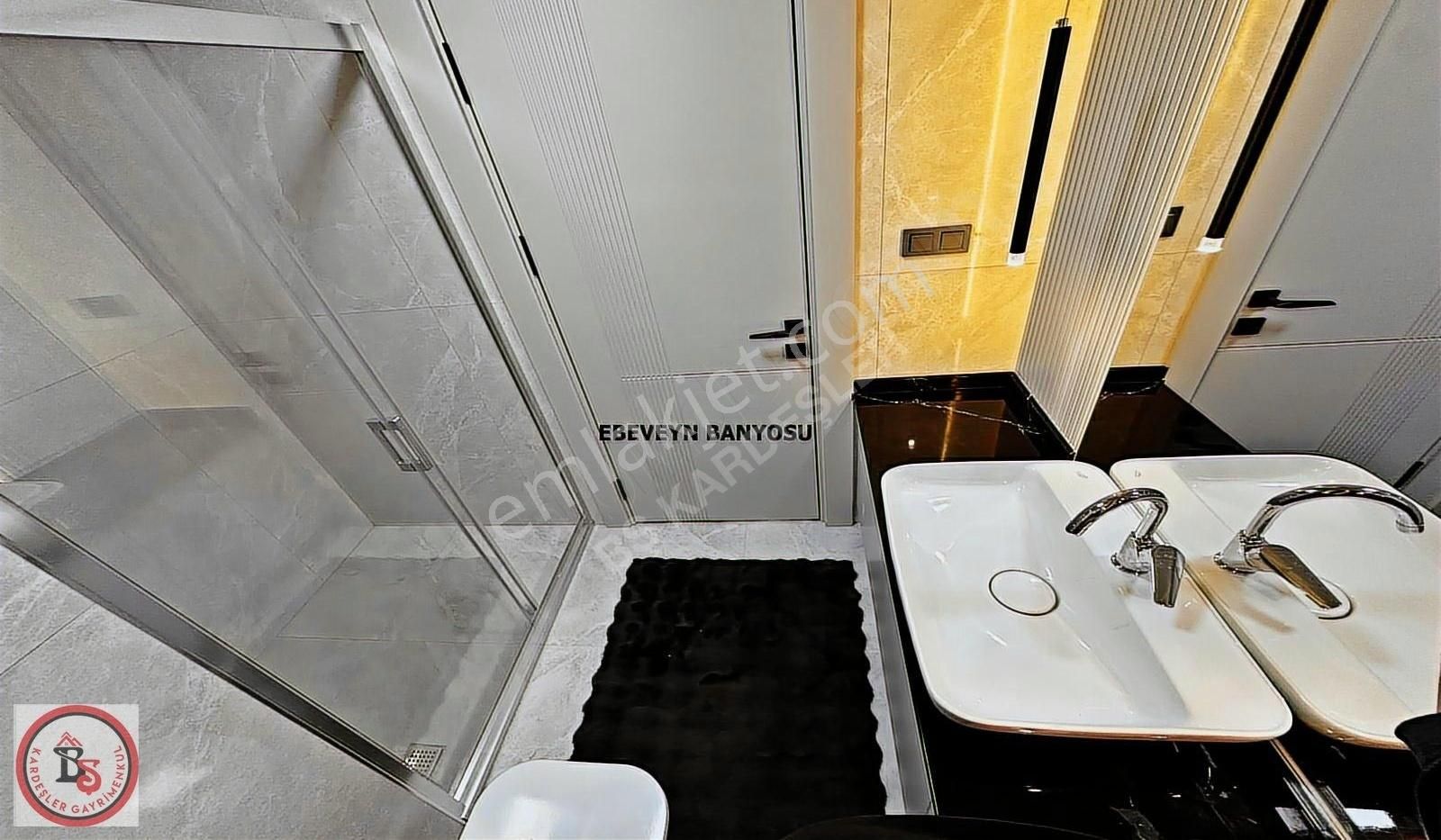 Ovacık'ta Merkezi Yerde 5+1 Yemek Odalı Lüks Yapılı Daireler - Görsel 18