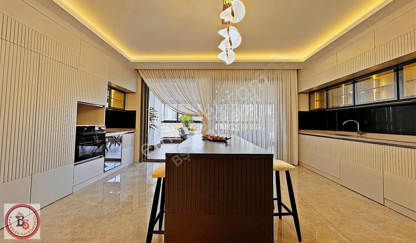 Ovacık'ta Merkezi Yerde 5+1 Yemek Odalı Lüks Yapılı Daireler - Görsel 33