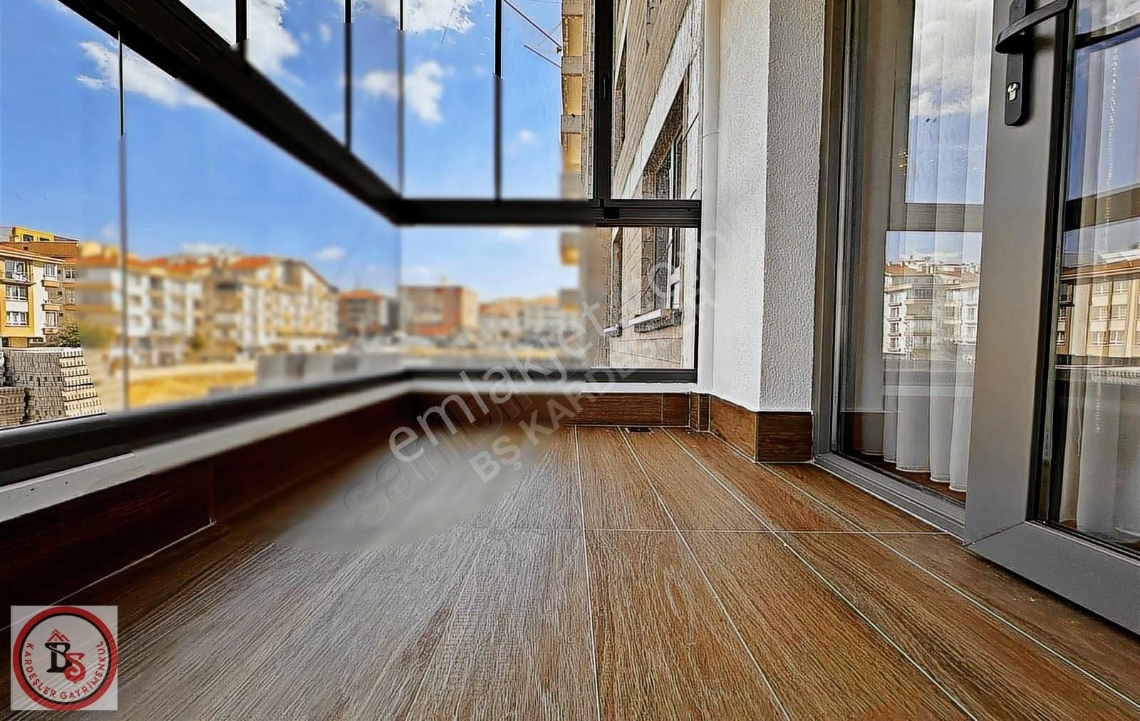 Ovacık'ta Merkezi Yerde 5+1 Yemek Odalı Lüks Yapılı Daireler - Görsel 19