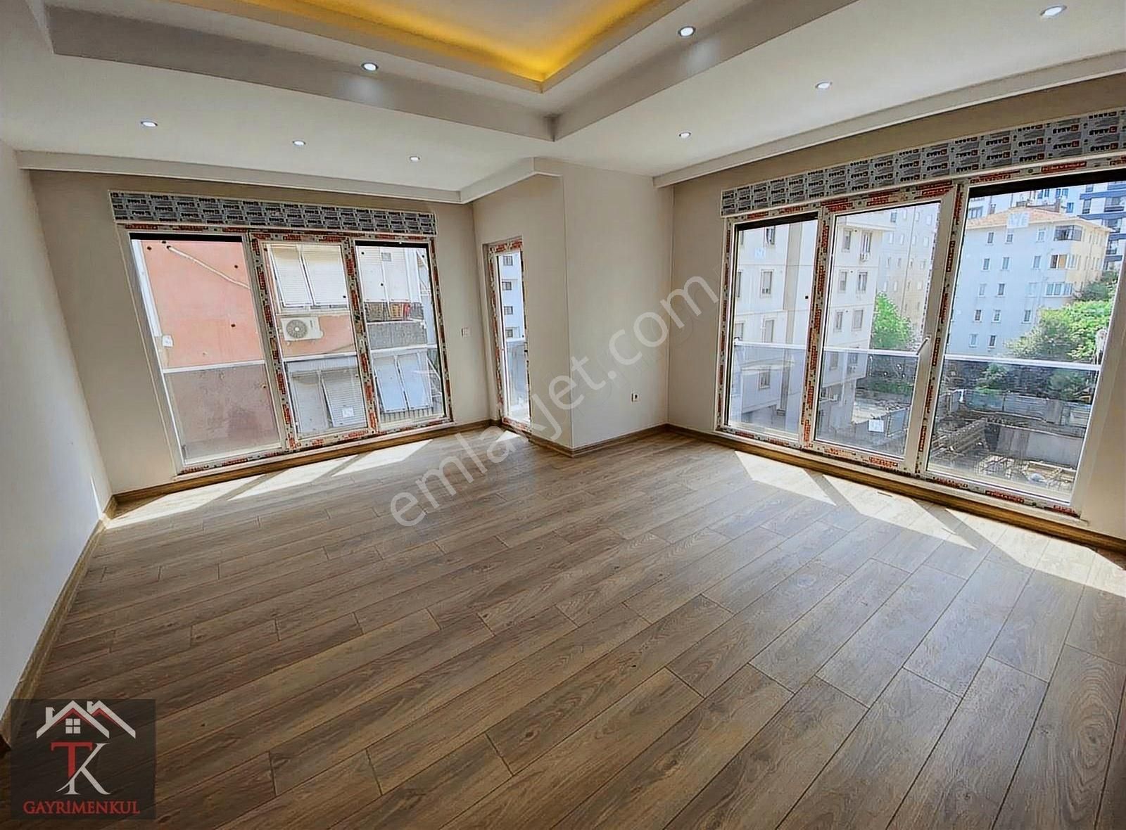 Tk'dan Göztepe Marmaray Yakını İskanlı 3+1 Satılık Sıfır Daire - Görsel 8